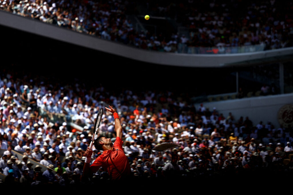 Tennis - French Open - Roland Garros, Paris, France - June 6, 2023 Serbia's Novak Djokovic in action during his quarter final match against Russia's Karen Khachanov REUTERS/Kai Pfaffenbach     TPX IMAGES OF THE DAY