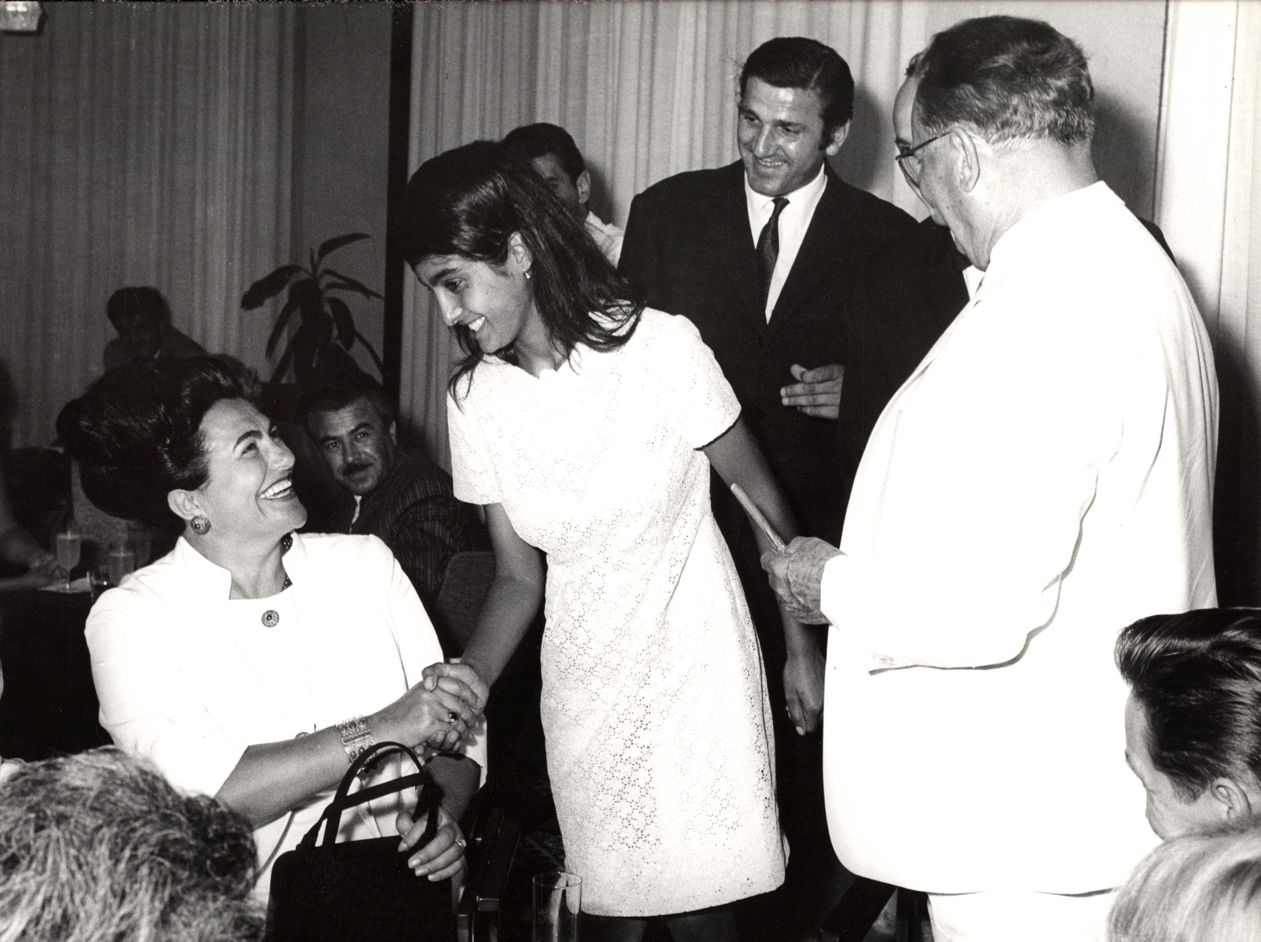 Gordana Jovanović sa Jovankom Broz i Titom u Puli Foto Muzej Jugoslavije copy