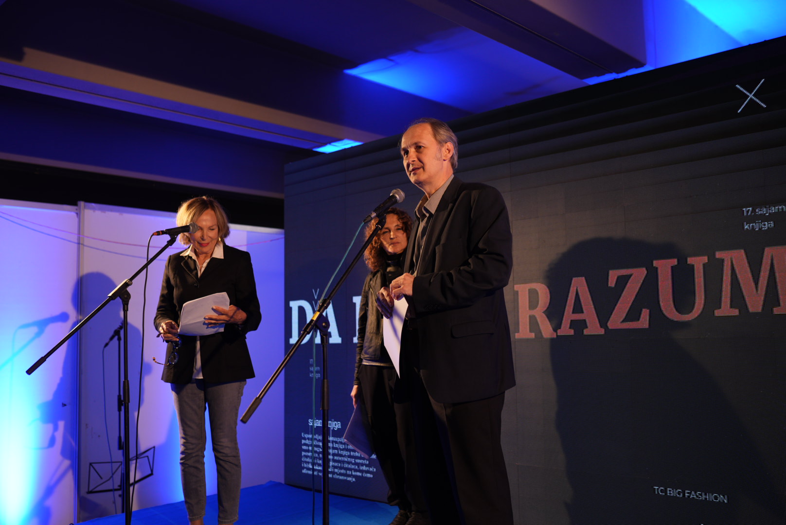 Gojko Božović na dodeli nagrade za ediciju godine na Podgoričkom sajmu knjiga 14 maja 2023