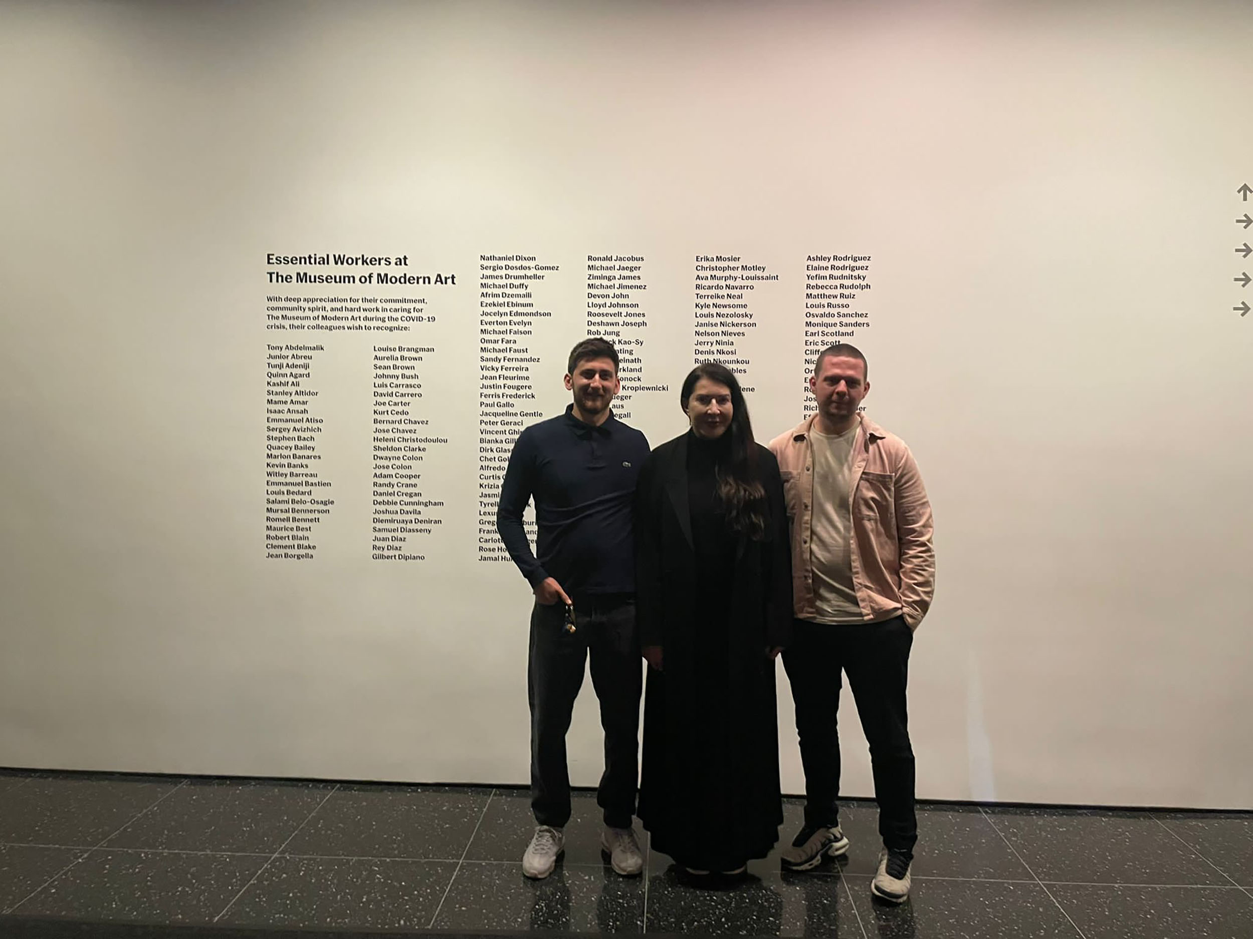 Ovacije za srpski film u Njujorku: Marina Abramović i oskarovac Čarli Kaufman prisustvovali američkoj premijeri filma „Da li ste videli ovu ženu“