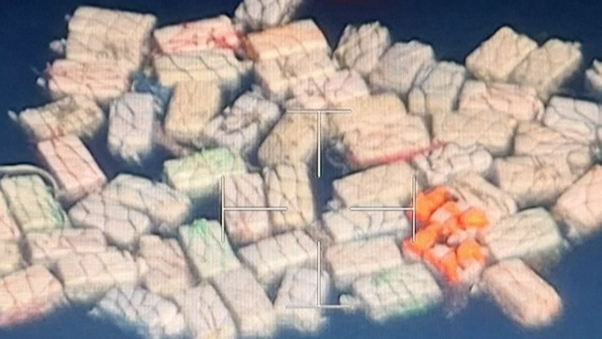 Italijanska Policija ujutru na pučin ipored Sicilije izvukla 2 tone kokaina_MM