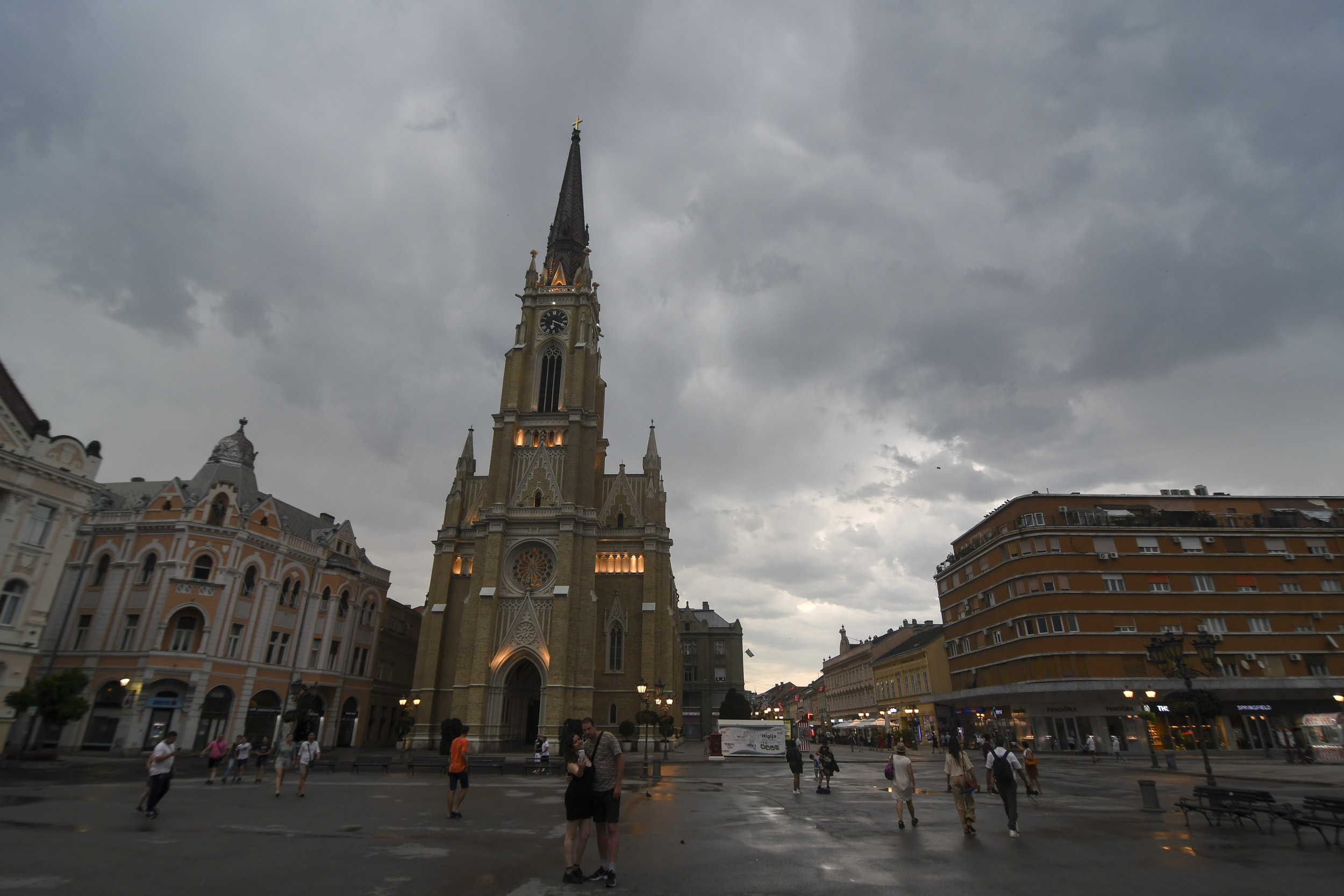 Novi Sad704 nevreme olujni oblaci u Novom Sadu foto Nenad Mihajlovic