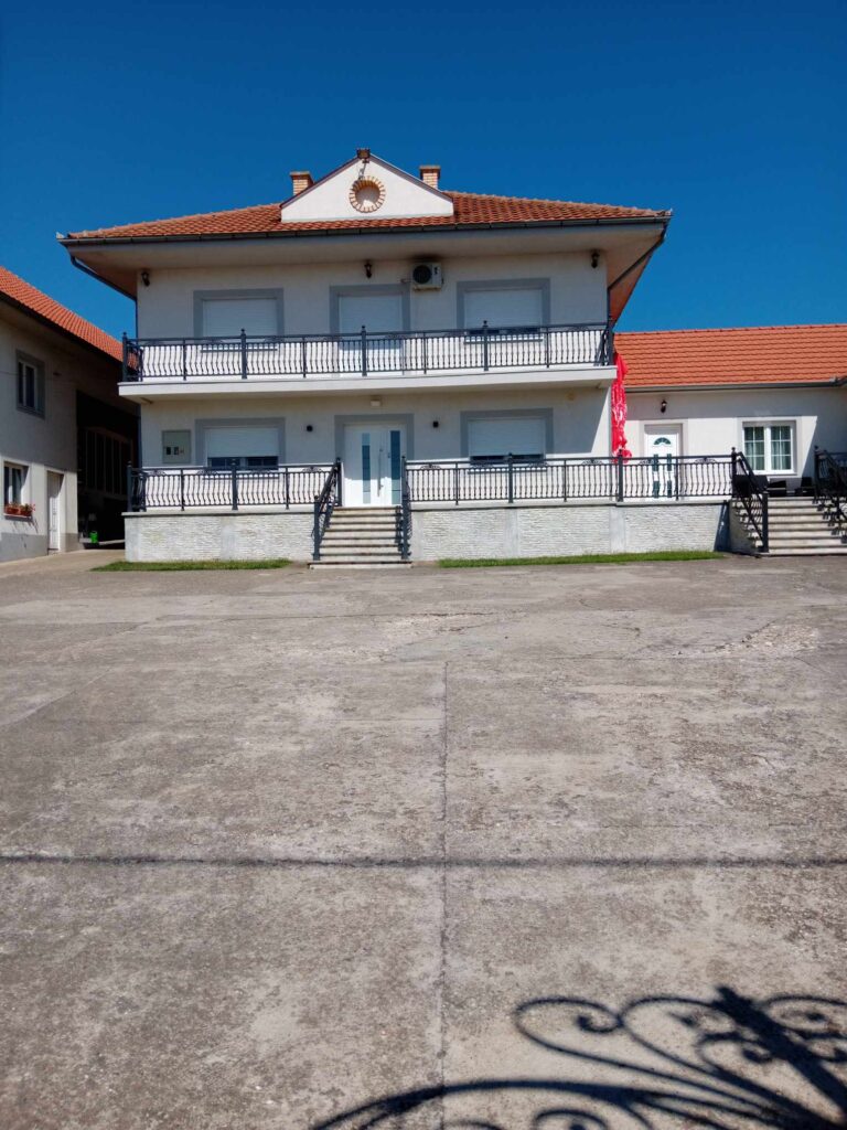 selo beranje kod požarevca, kuće gastarbajtera, privatna arhiva