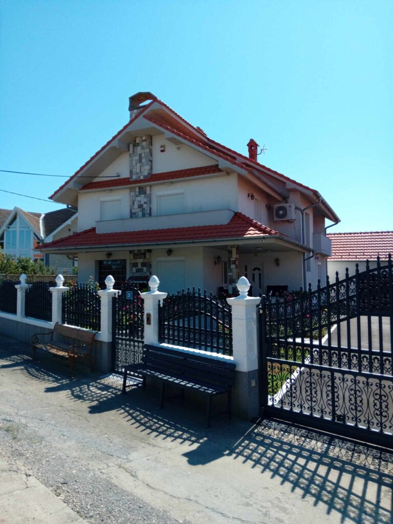 selo beranje kod požarevca, kuće gastarbajtera, privatna arhiva