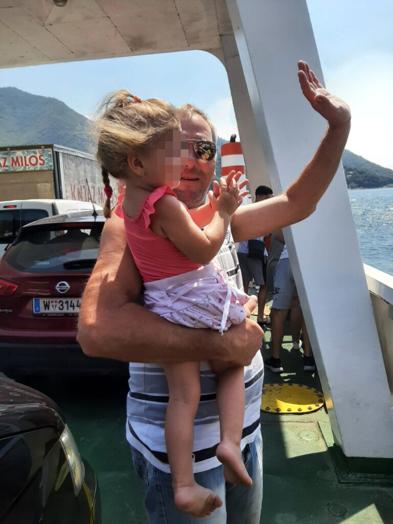 Erika Ozorak, privatna arhiva, prica o zeni kojoj uzimaju dete