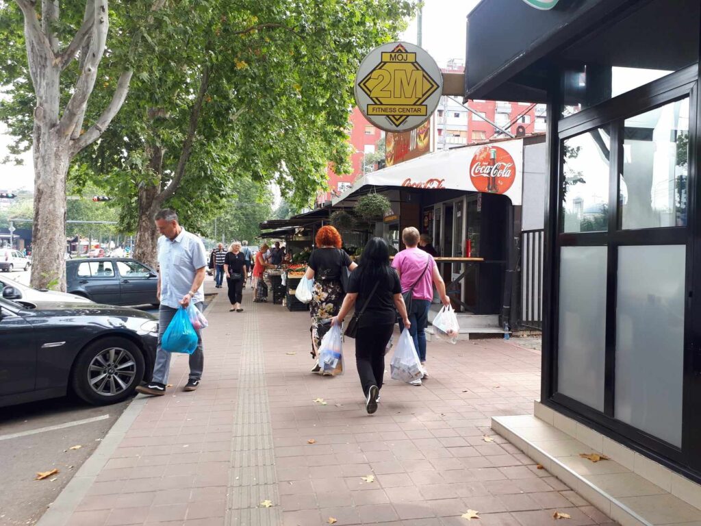 Pijaca na Bulevaru Nemanjića