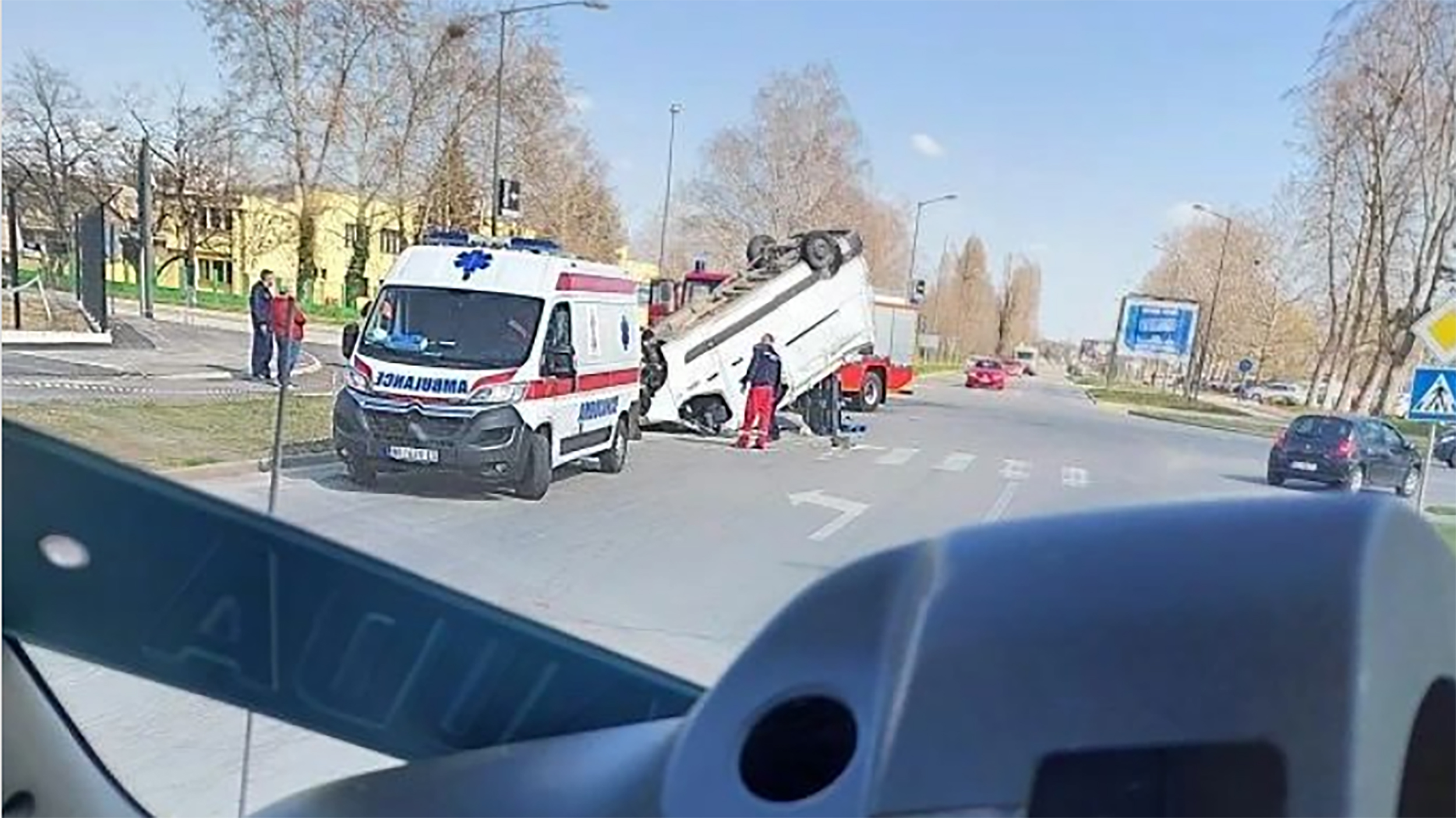 Screenshot 2023-03-21 at 16-45-58 192.RS on Instagram Nezgoda kod Metroa u Novom Sadu. Nema teže povređenih lica copy