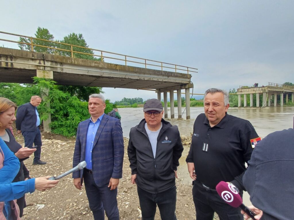 Slatina, most nadomak Čačka, pucanje mosta Foto: Gradska uprava