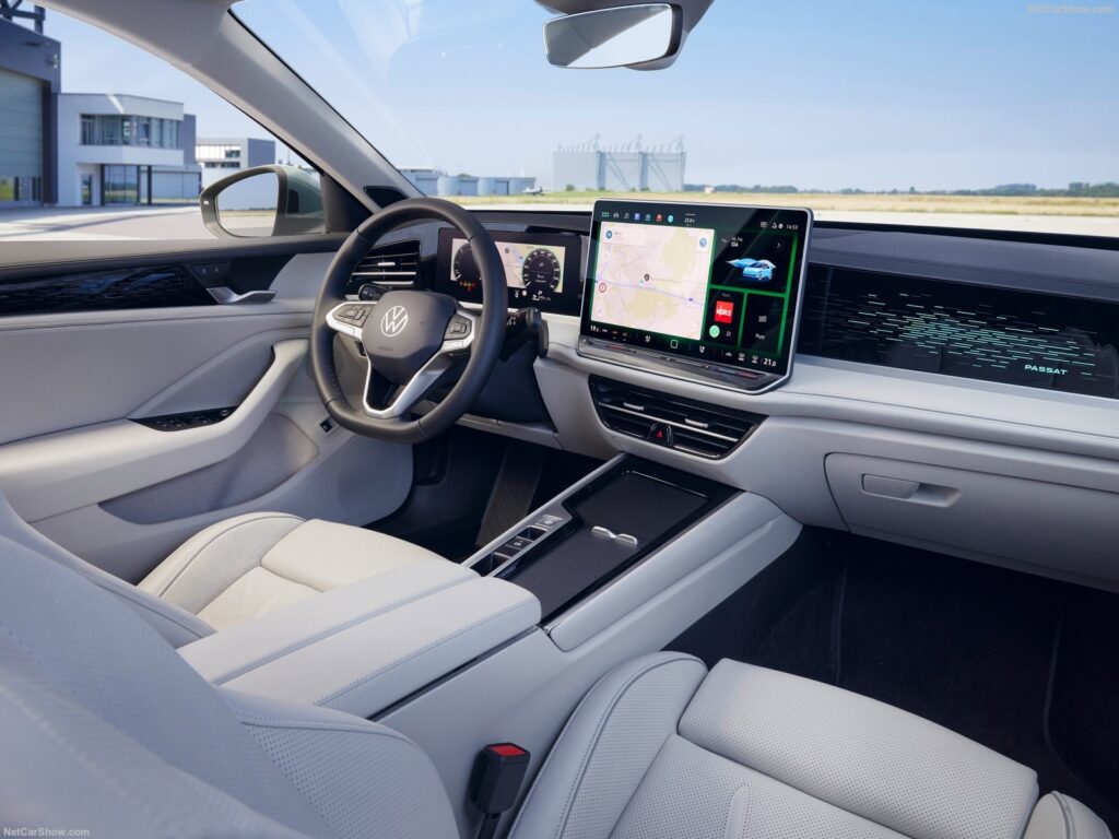 1693473193-Volkswagen-Passat_Variant-2024-1600-15-1024x768.jpg