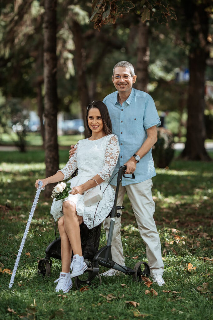 Jelena i Zoran Milićević oboje imaju multipla sklerozu.
bracni par