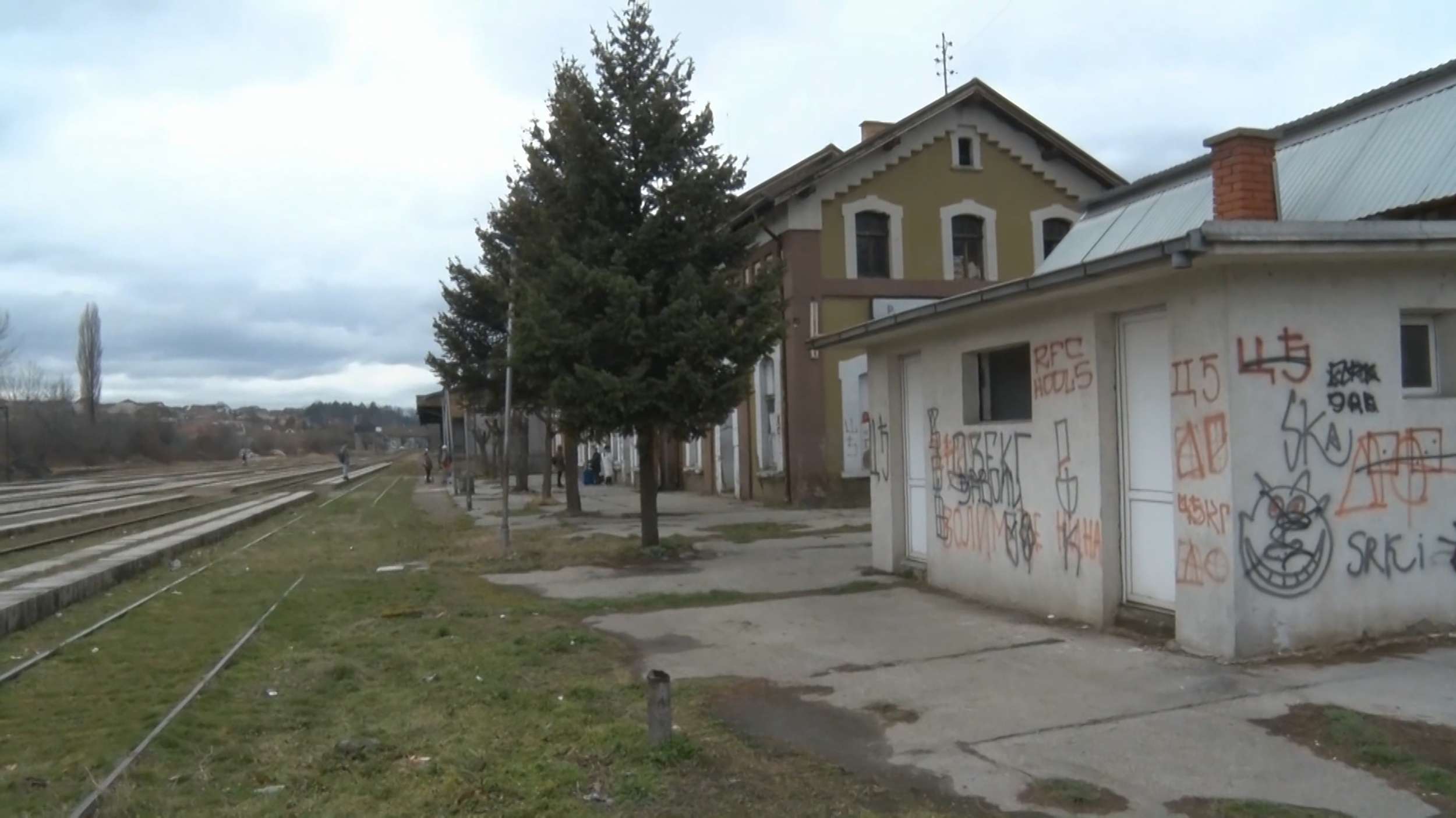 Železnička stanica u Kragujevcu „ruglo“, vozovi „jure“ između 27 i 58 km na sat