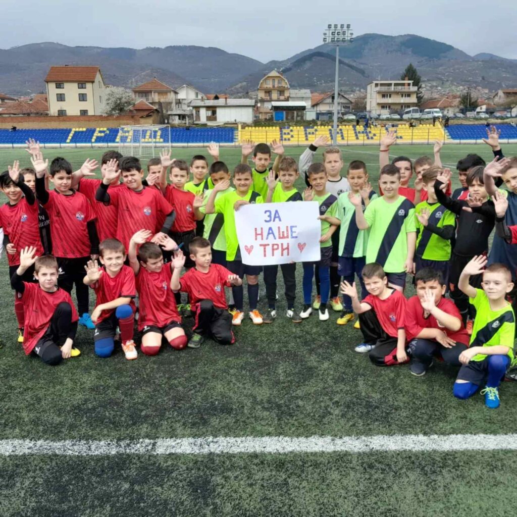 Ženski solidarni front, akcija "Za naše tri"