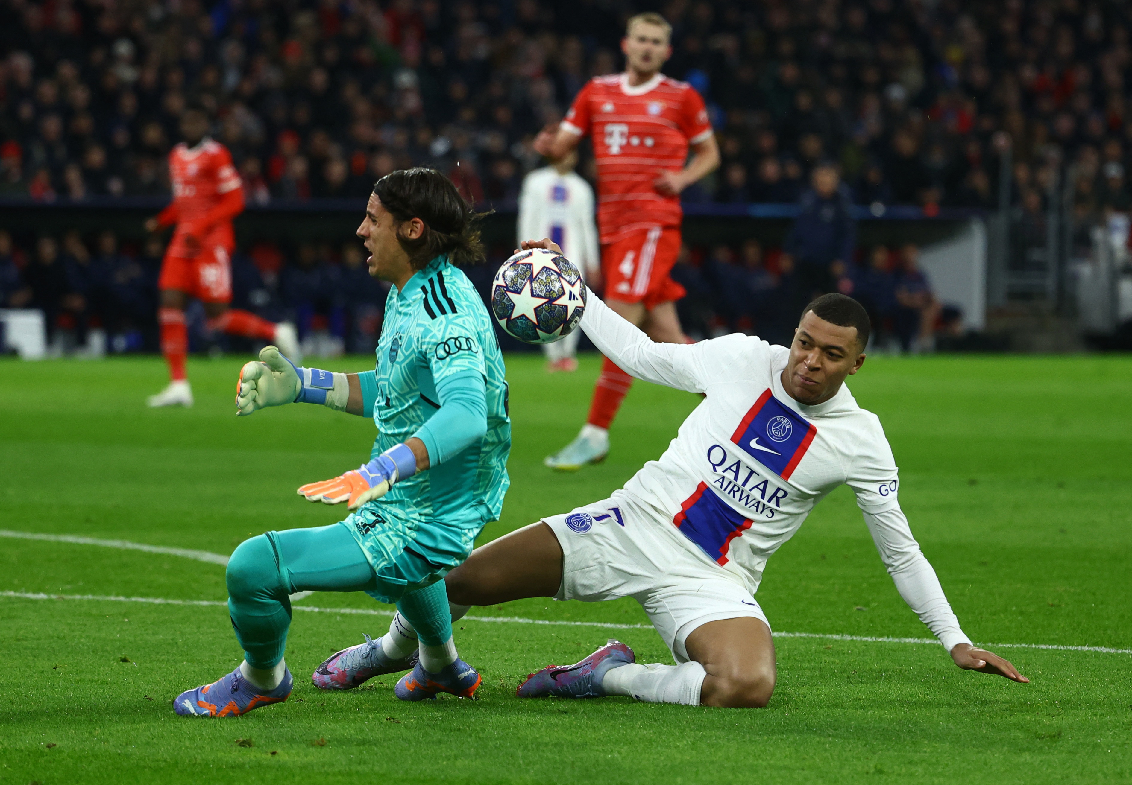 Champions League - Round of 16 - Second Leg - Bayern Munich v Paris St Germain