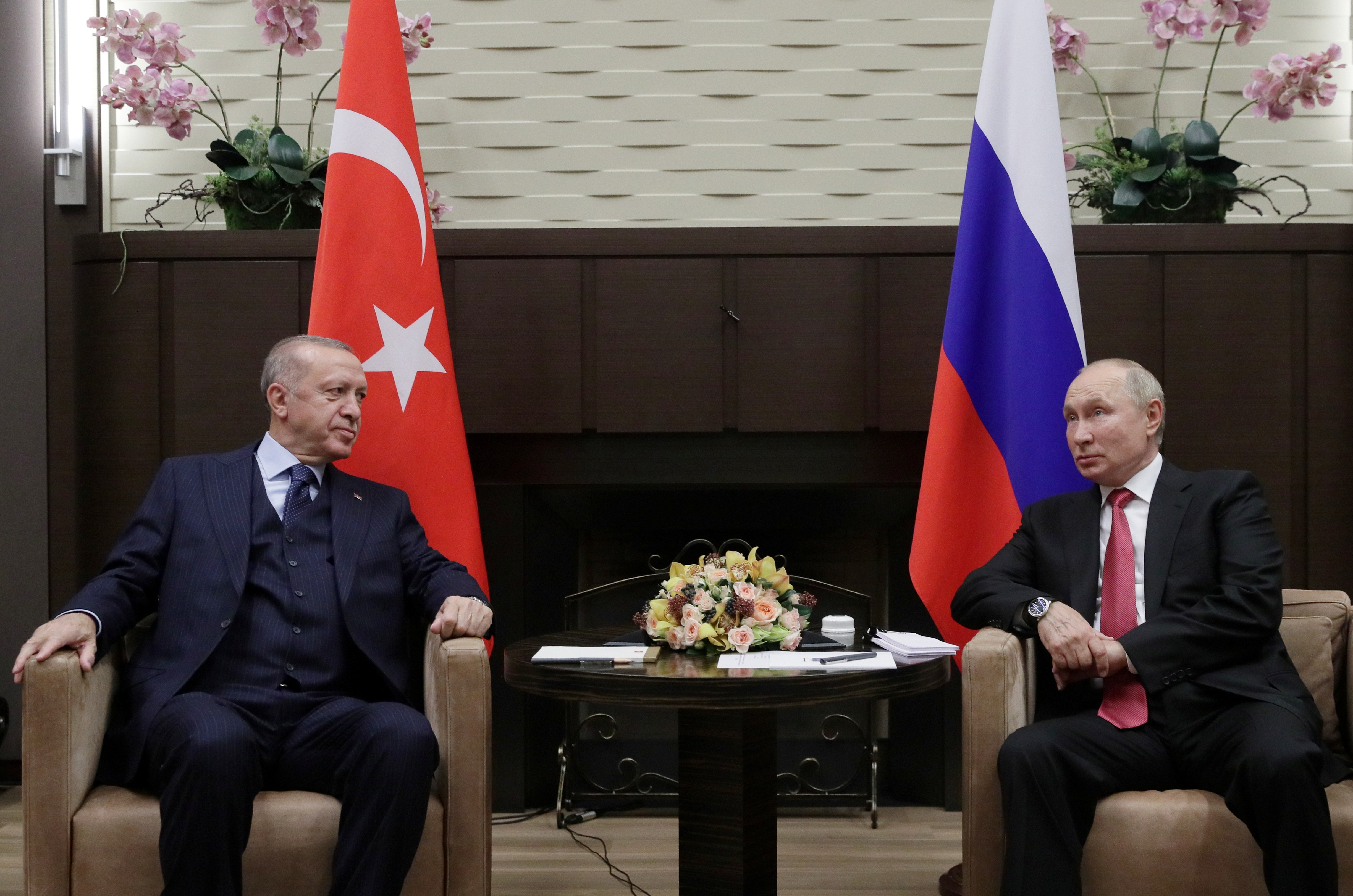 Russian Vladimir meets with Turkish President Erdogan in Sochi