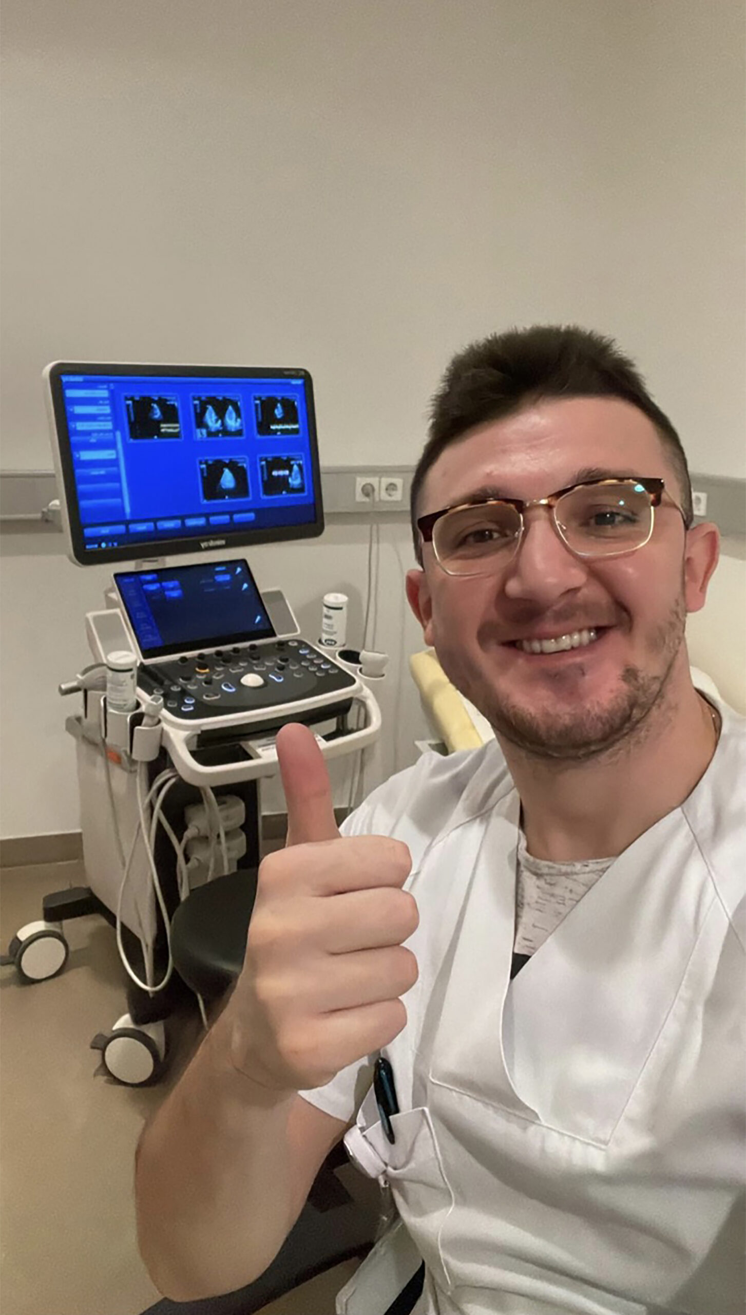 mladi lekar Djordje  Selenic