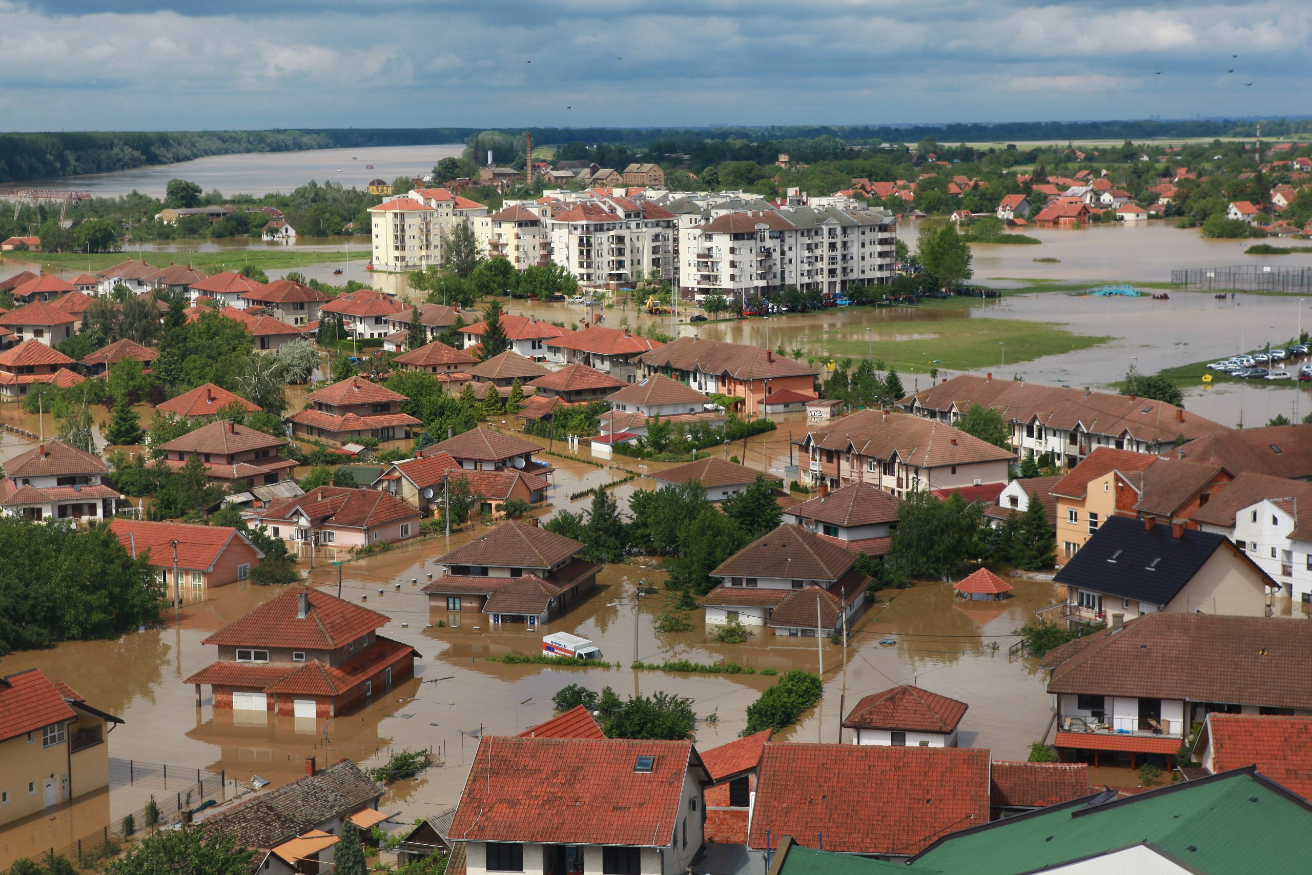 Obrenovac 17.05.2014. Poplave, snimak iz vazduha, potopljene kuce, spasavanje helikopterima, helikopter, poplava RAS foto Zoran Loncarevic