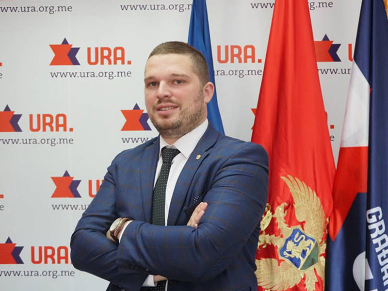 IMG-3d34161bd8d6a5e16d8f307c976d6438-V zoran mikic foto URA