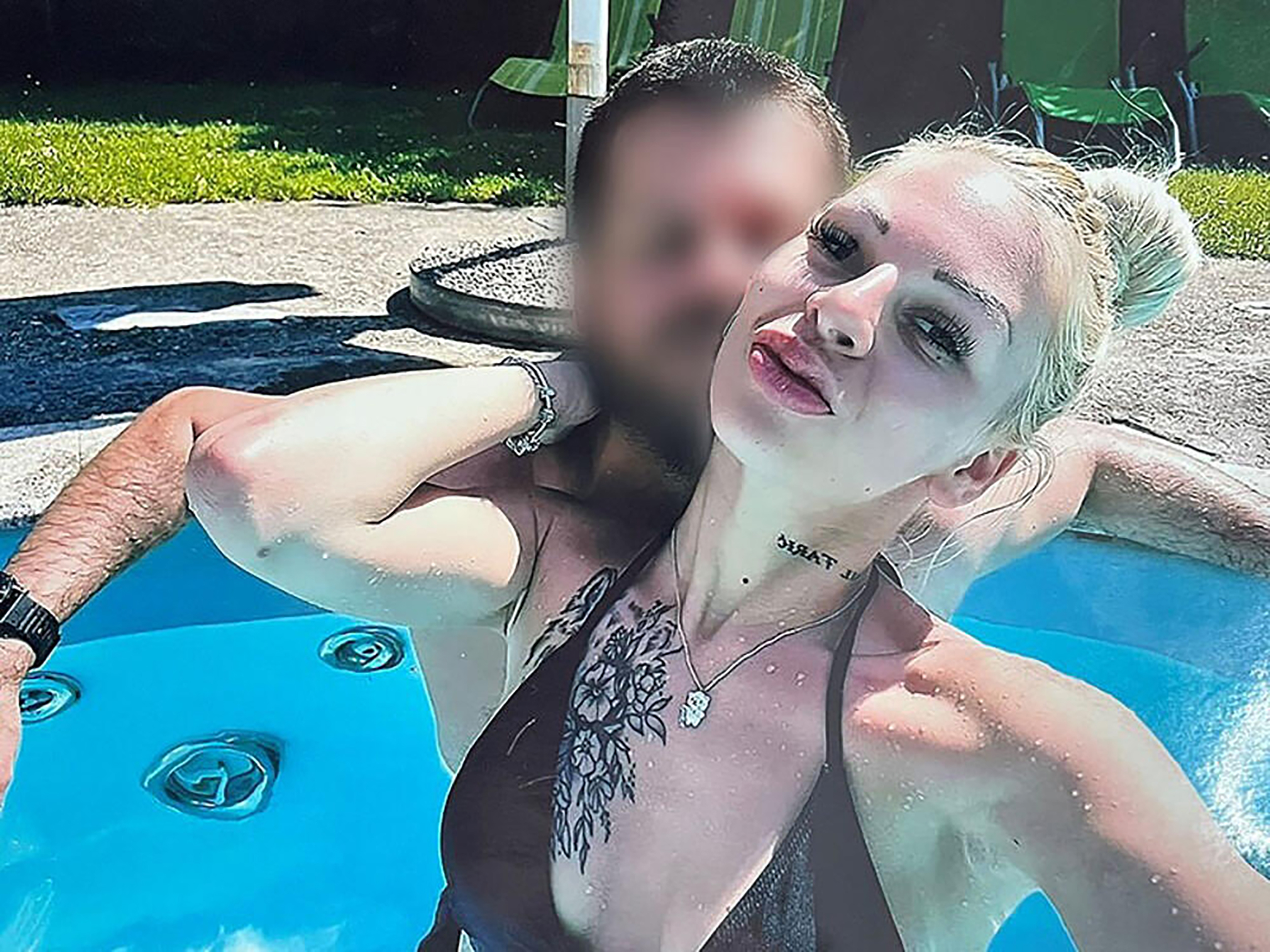 3185151_3184495-sanelataricfotoprivatnaarhiva4-copy-copy_ff copy