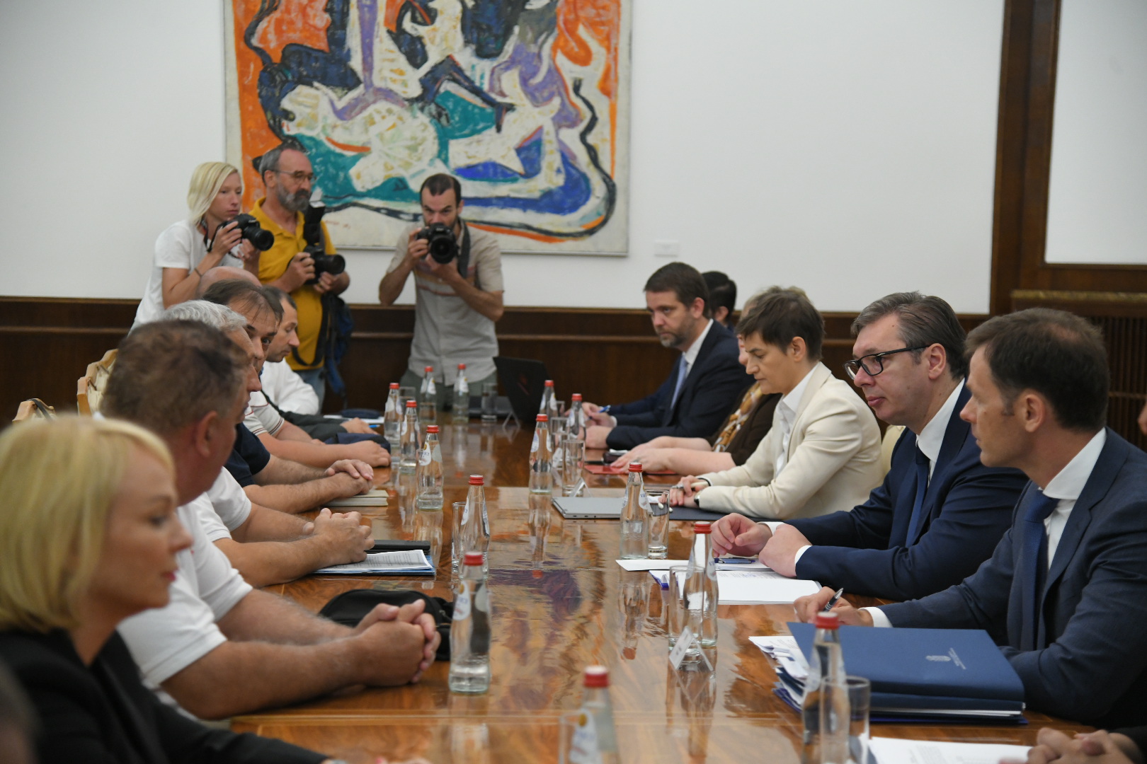 Beograd 25. jun 2022. Sastanak radnika Fijata (Fijat, Fiat) sa predsednikom i ostalim predstavnicima vlasti Ana Brnabić, Aleksandar Vučić, Siniša Mali Foto:Nemanja Jovanović/Nova.rs