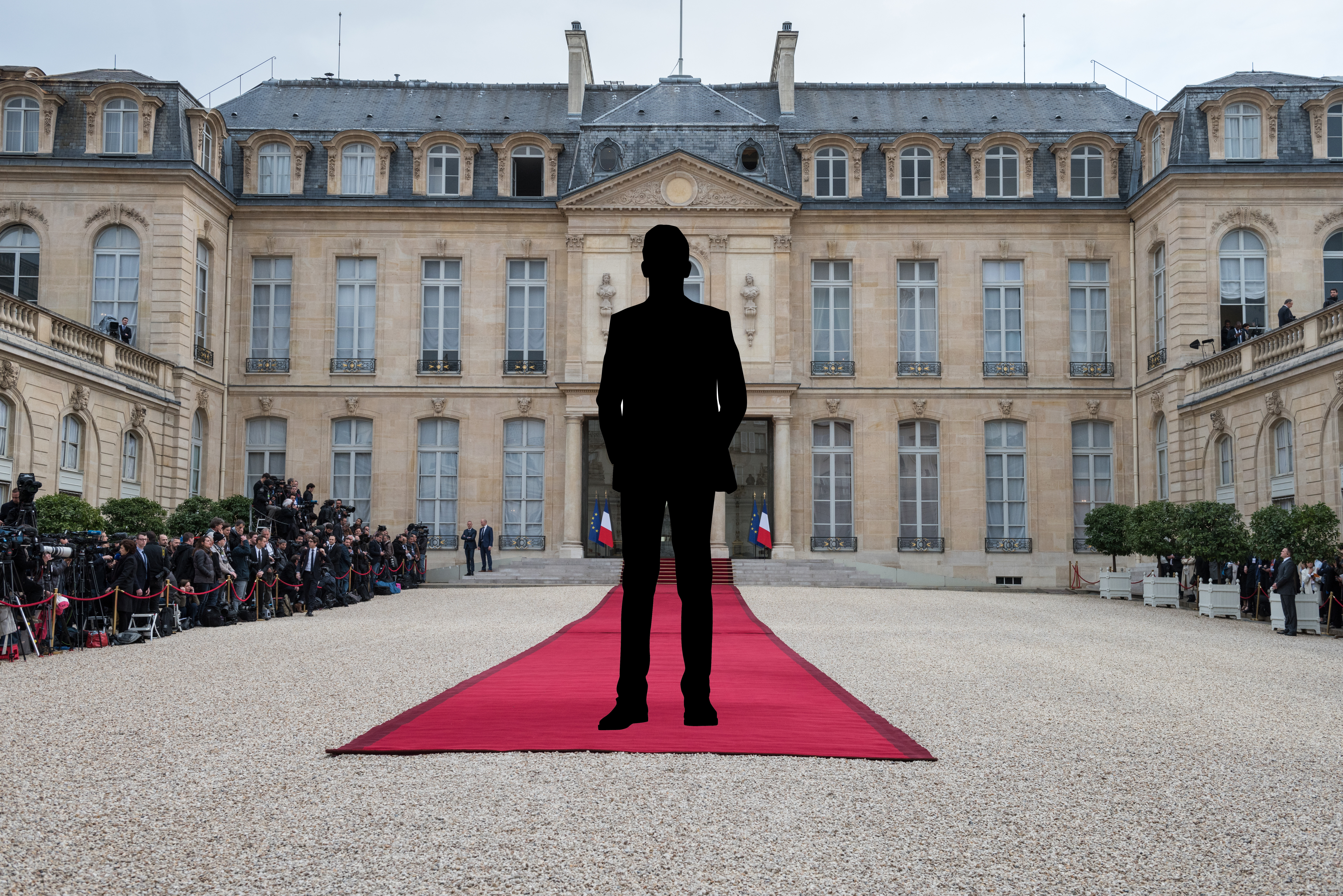 Paris,,France,-,May,14,,2017,:,Courtyard,Of,The