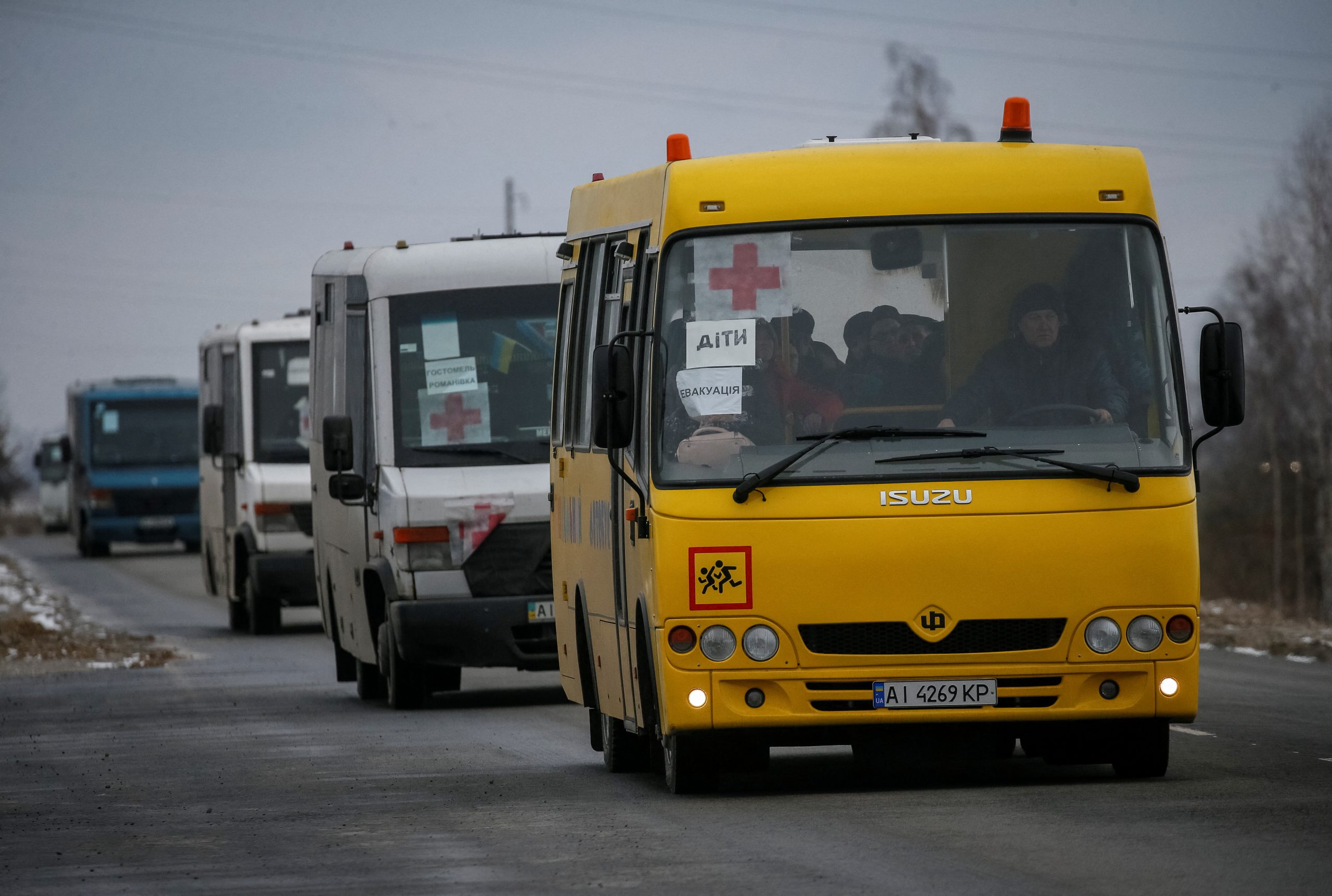 1647376795-2022-03-13T163744Z_95568809_RC2P1T9X276D_RTRMADP_3_UKRAINE-CRISIS-KYIV-EVACUATION-scaled.jpg