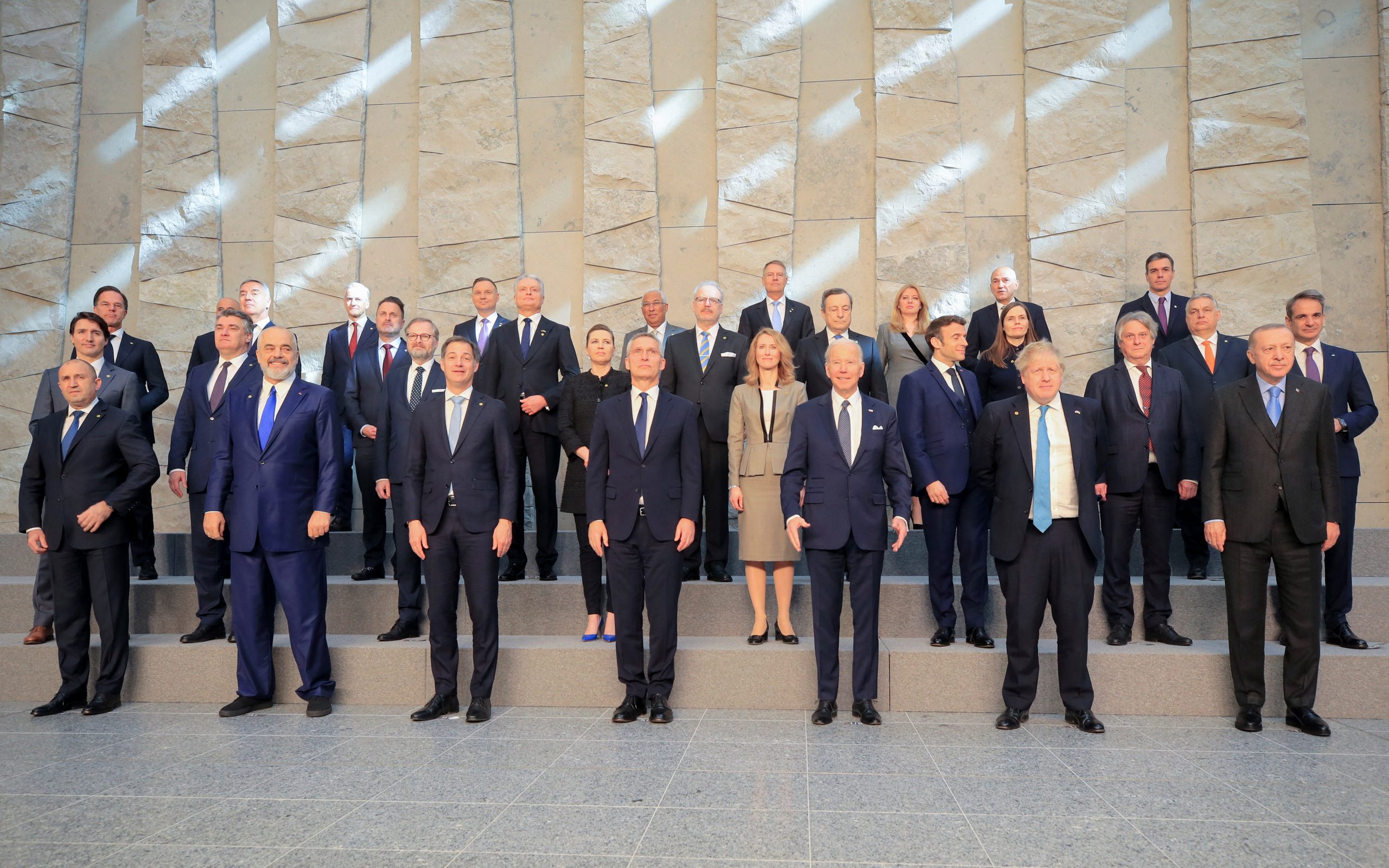 NATO member country leaders pose for a family photo before a summit to discuss Russia's invasion of Ukraine at the alliance's headquarters in Brussels, Belgium, March 24, 2022.   REUTERS/Wolfgang Rattay