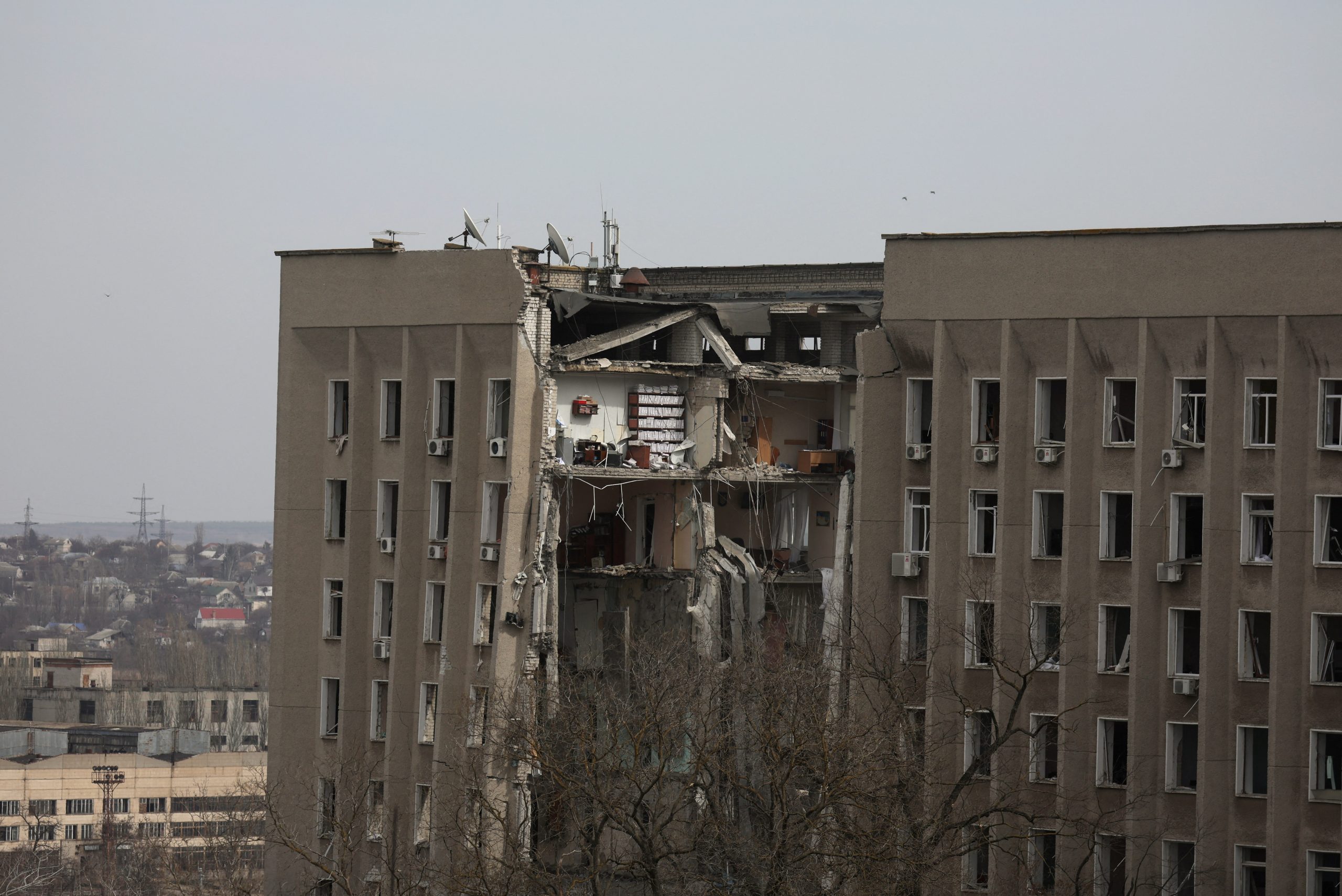 1648552057-2022-03-29T103738Z_669167966_RC2ACT9EBHDX_RTRMADP_3_UKRAINE-CRISIS-MYKOLAIV-scaled.jpg
