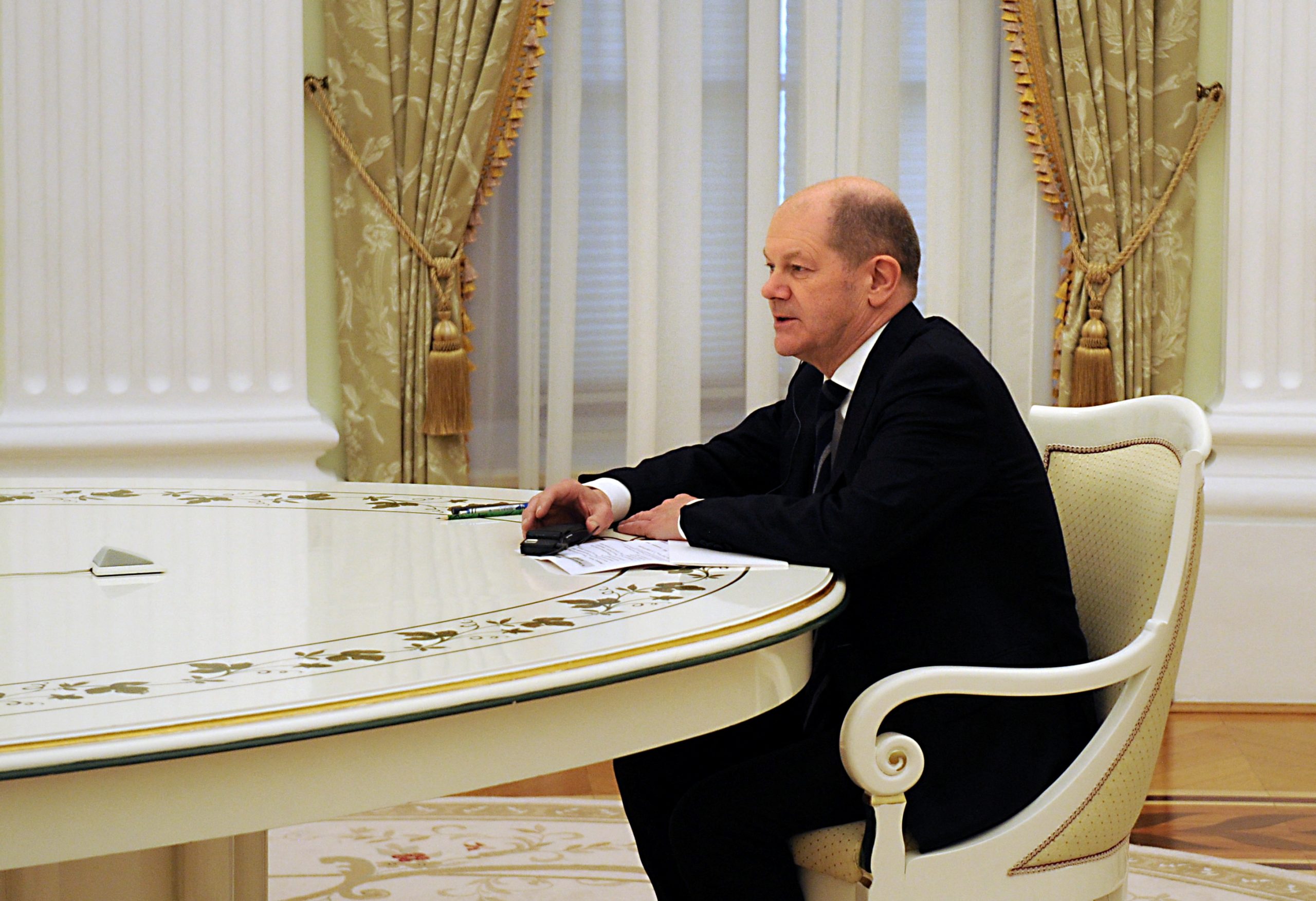 German Chancellor Olaf Scholz attends a meeting with Russian President Vladimir Putin in Moscow, Russia February 15, 2022. Sputnik/Mikhail Klimentyev/Kremlin via REUTERS ATTENTION EDITORS - THIS IMAGE WAS PROVIDED BY A THIRD PARTY.