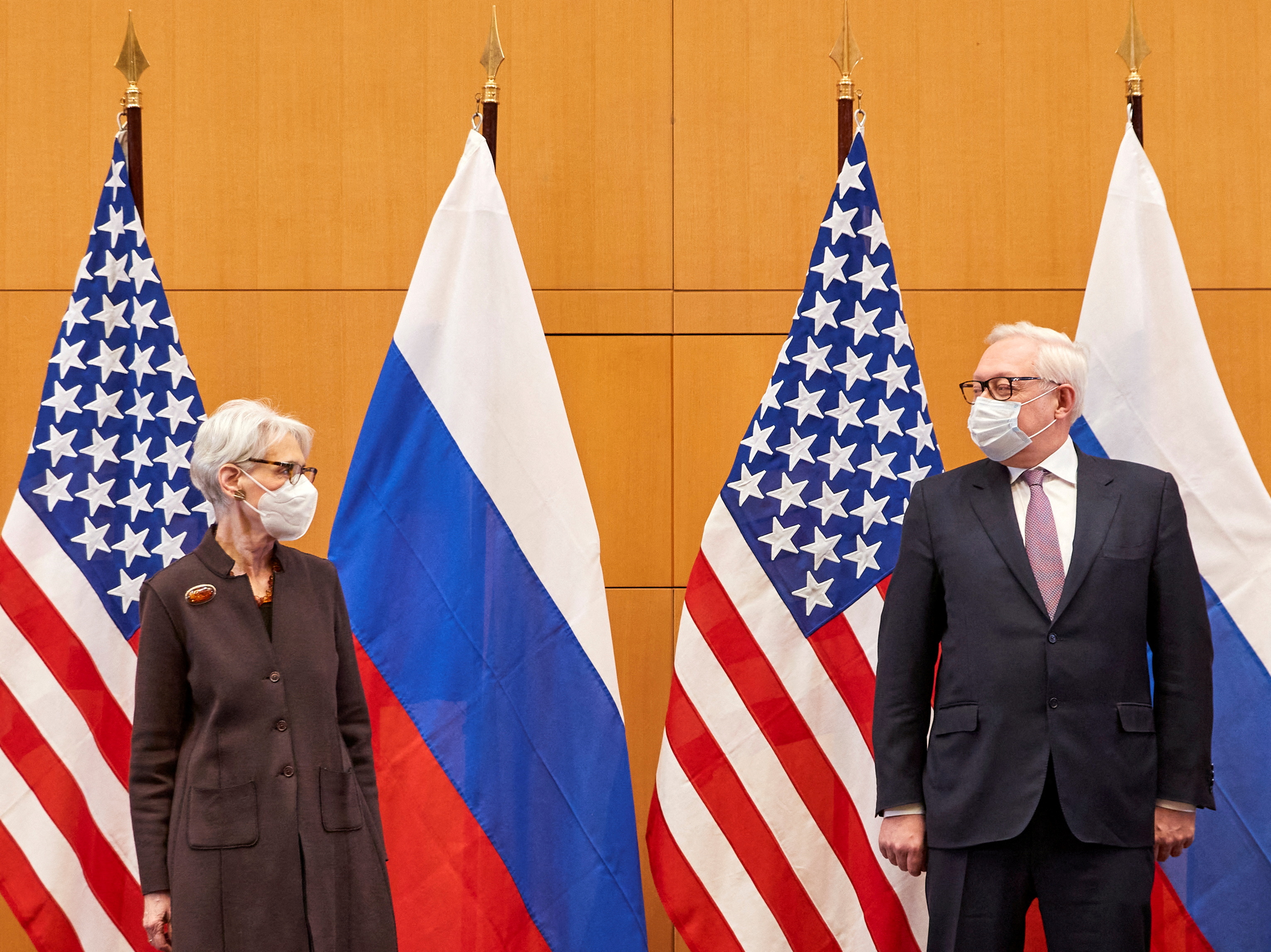 U.S. Deputy Secretary of State Wendy Sherman and Russian Deputy Foreign Minister Sergei Ryabkov attend security talks at the United States Mission in Geneva, Switzerland January 10, 2022. REUTERS/Denis Balibouse     TPX IMAGES OF THE DAY