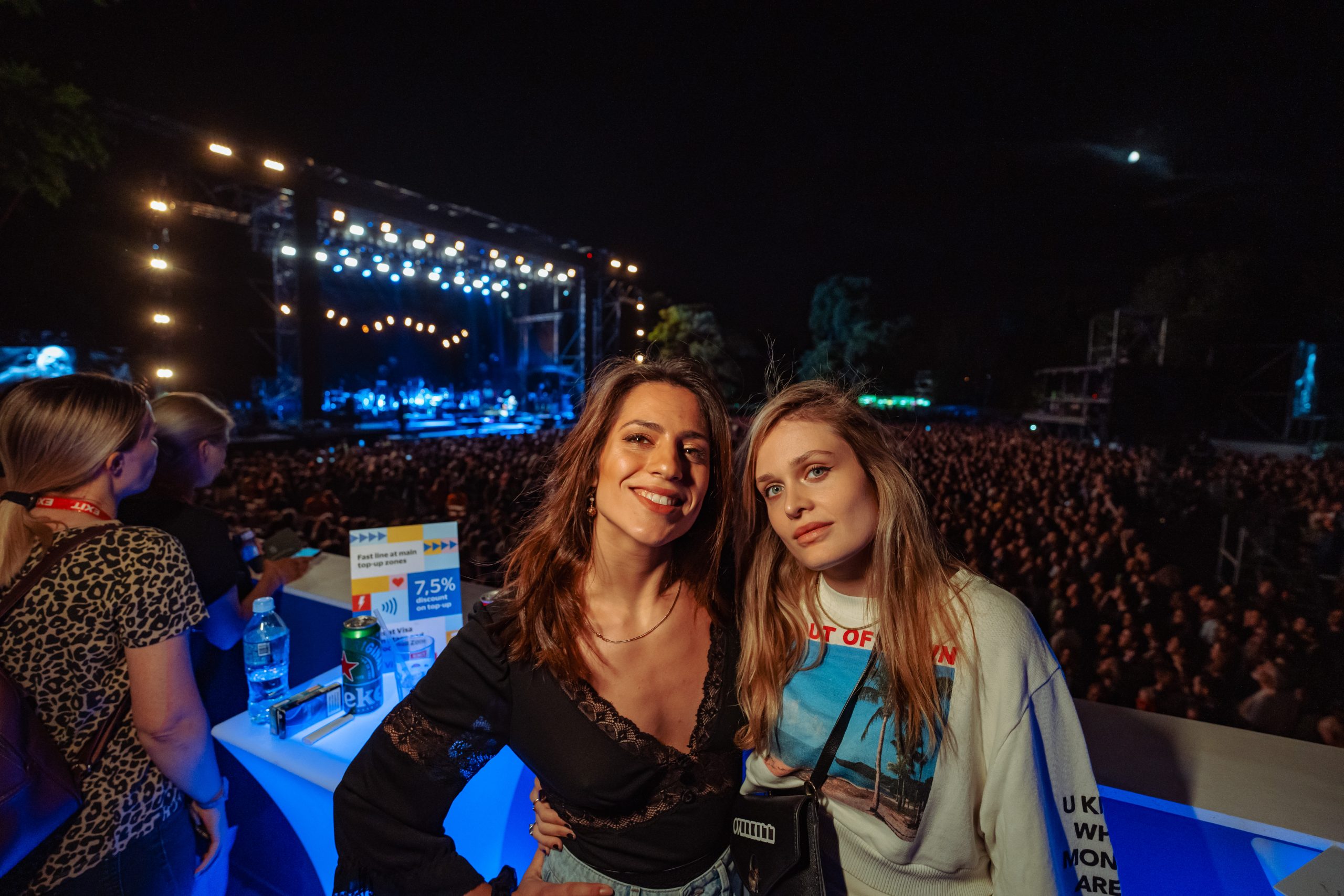 Muzički festival Exit, Egzit, poznati, treće veče, treći dan Miona Marković i Mina Sovtić Foto: Jelena Ivanović/Exit/Promo