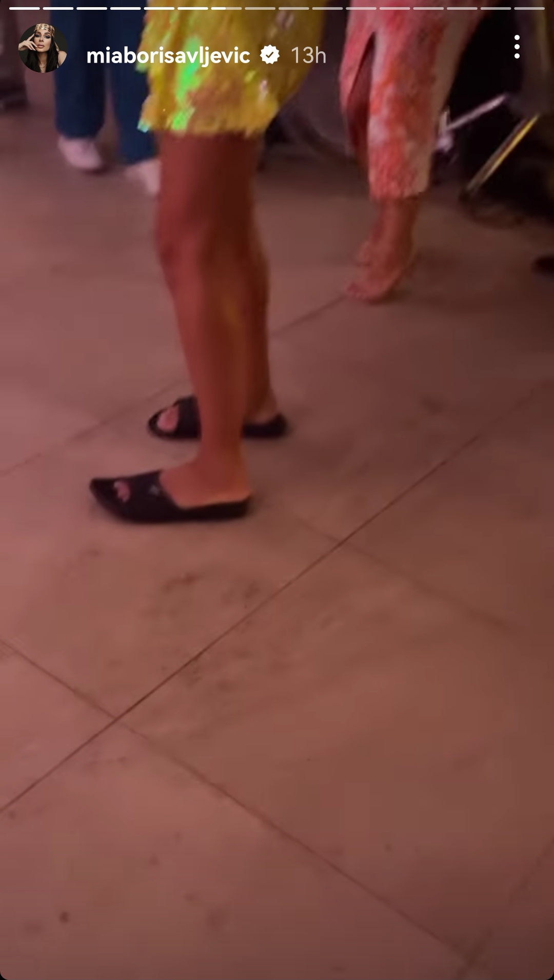 mia borisavljevic papuce