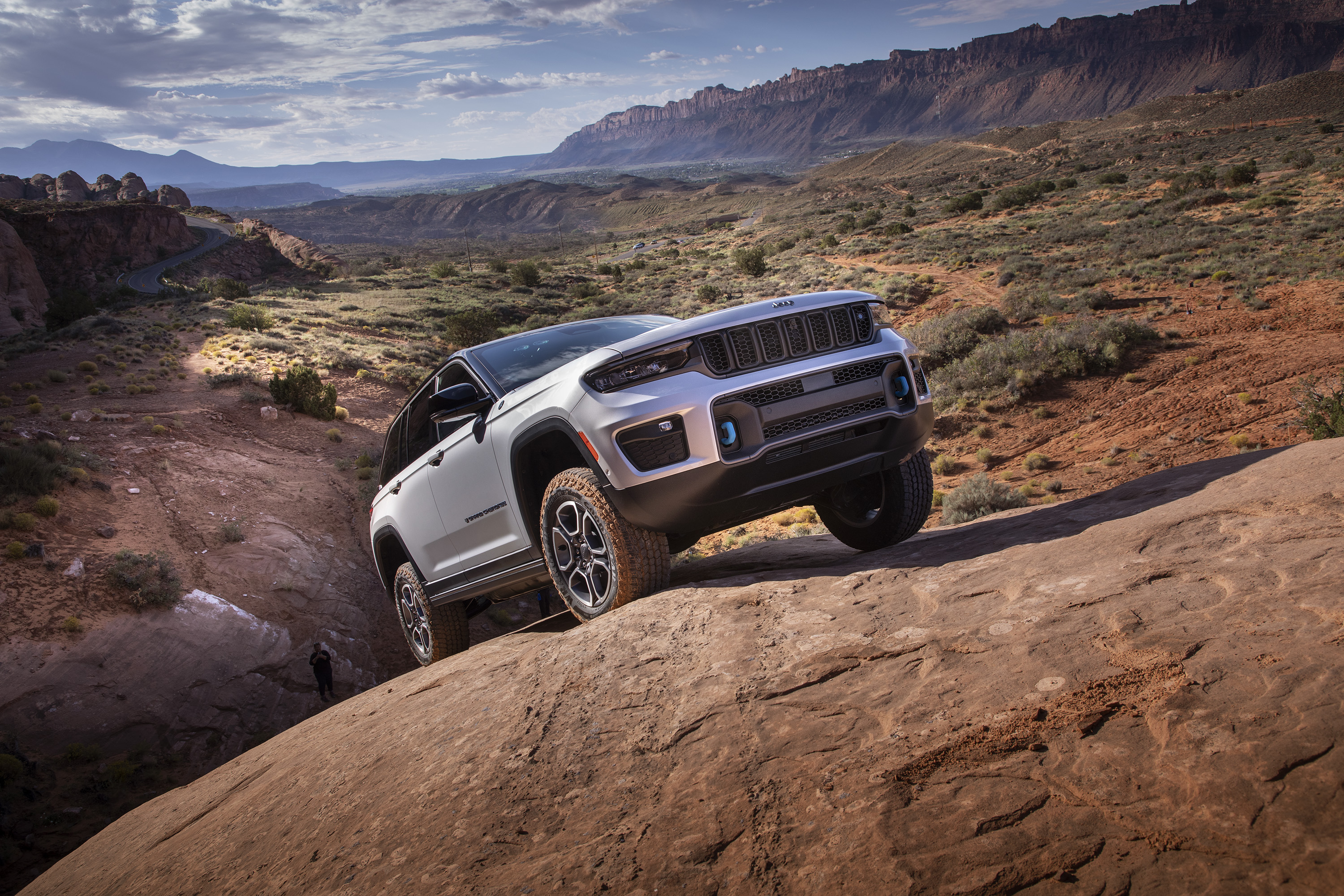 All-new 2022 Jeep® Grand Cherokee Trailhawk 4xe