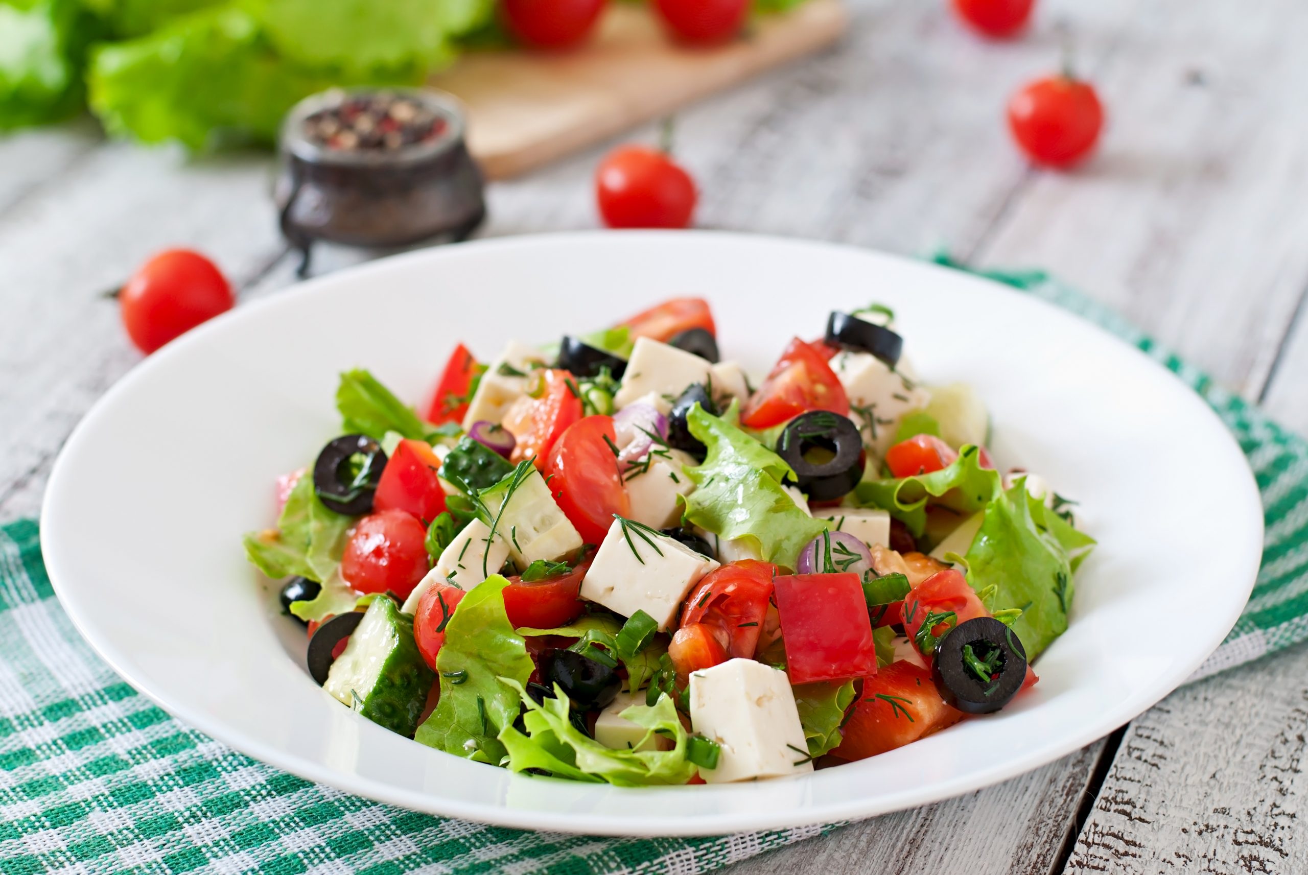 9.7.21. (c) grcka salata, Majstor amater, recept dana Foto: Shutterstock
recepti od 05.-11.07.2021.