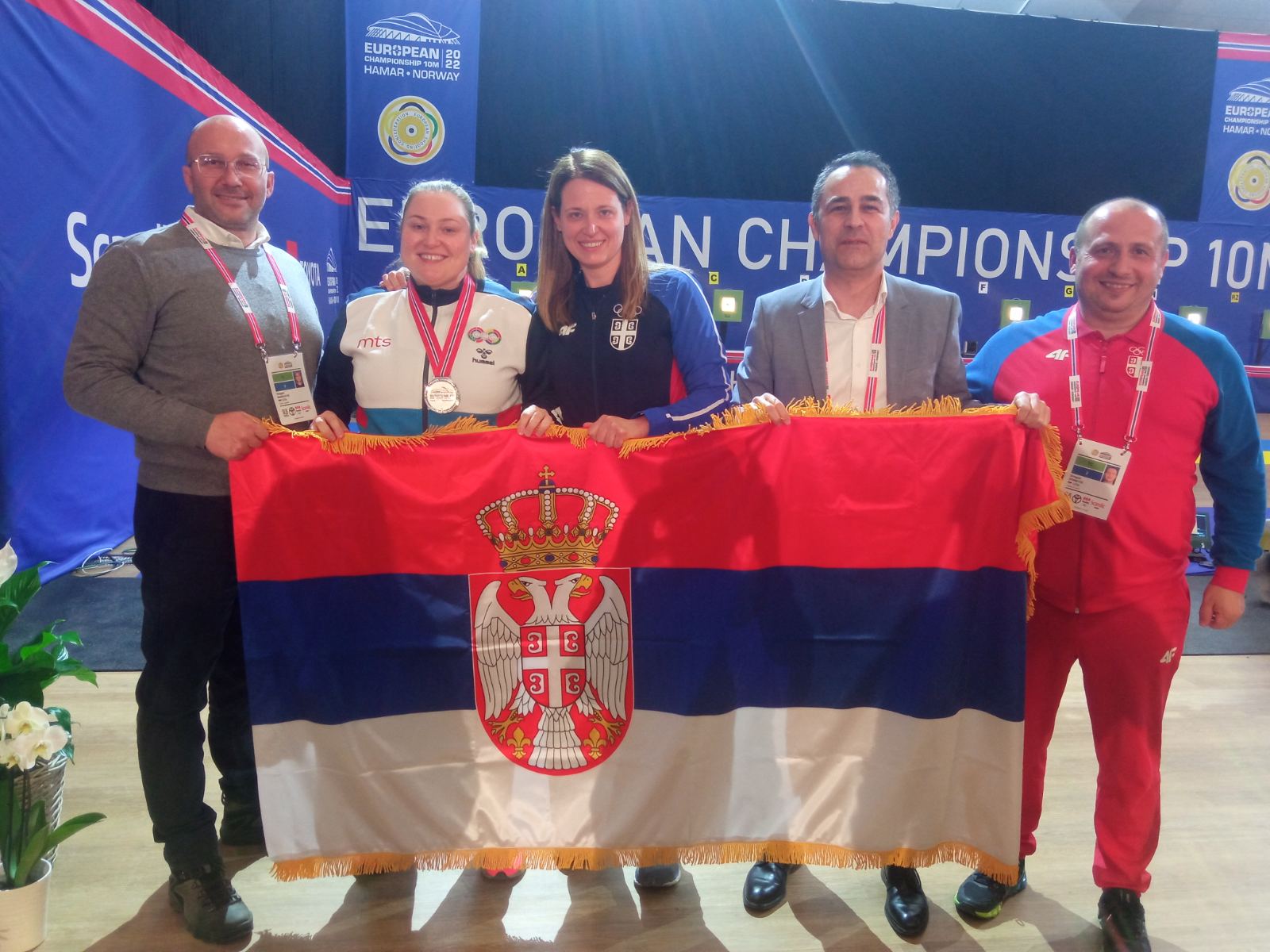 strelci sa ambasadorom Srbije u Norveskoj Draganom Petrovicem