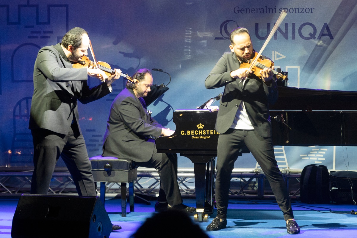 Artlink festival Ansambl Janoška foto 7 Goran Zlatković