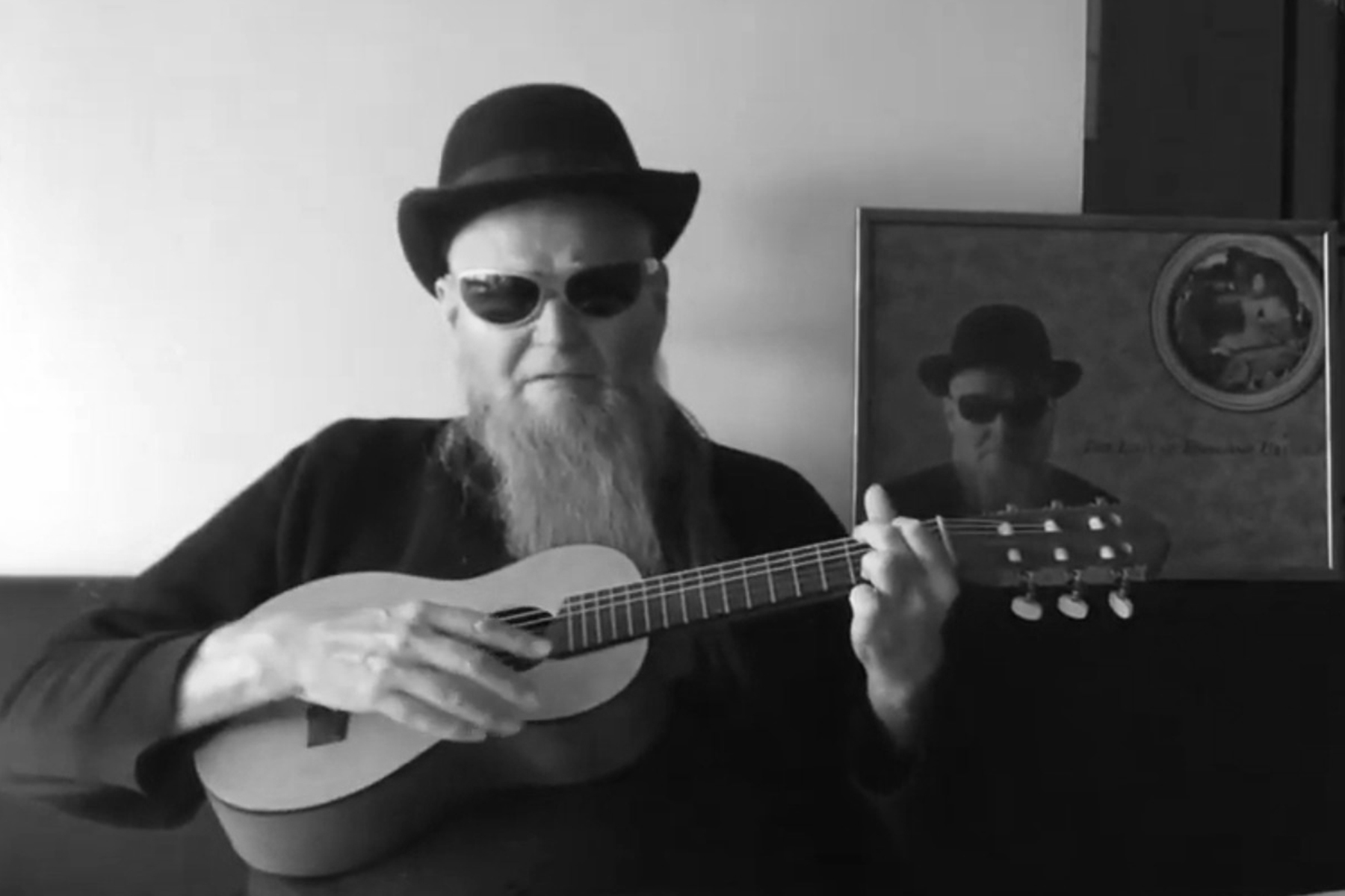 Pedja Vranesevic BYE BYE LOVE ( bye bye happiness in self isolation ) - YouTube - 0 15