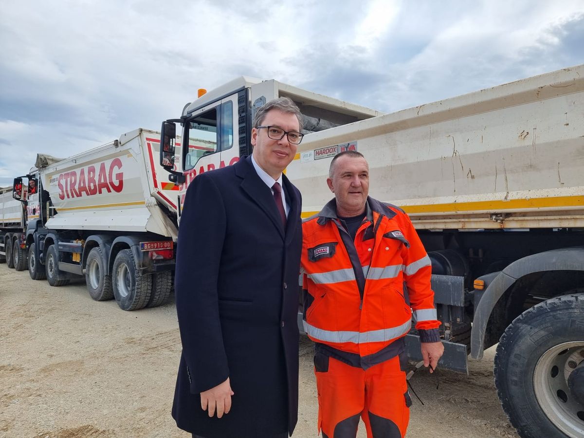 1640164822-Vucic-na-gradilistu-2-foto-sajt-predsednik.rs1_.jpg