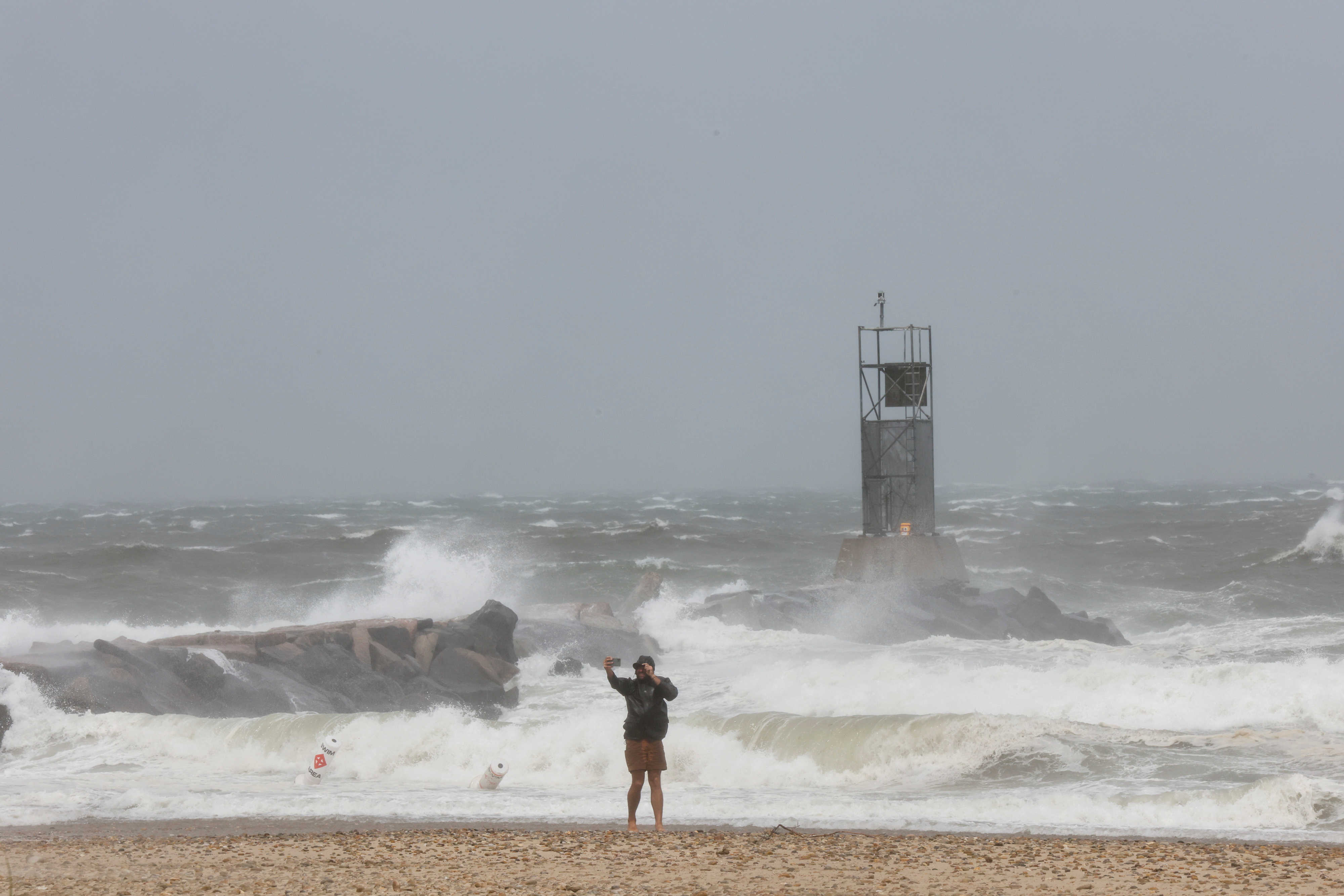 Tropical Storm Henri lands in New York