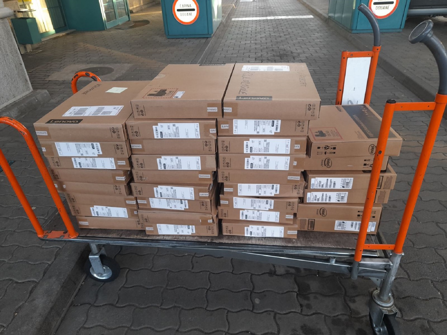 1. Spreceno krijumcarenje laptopova GP Horgos