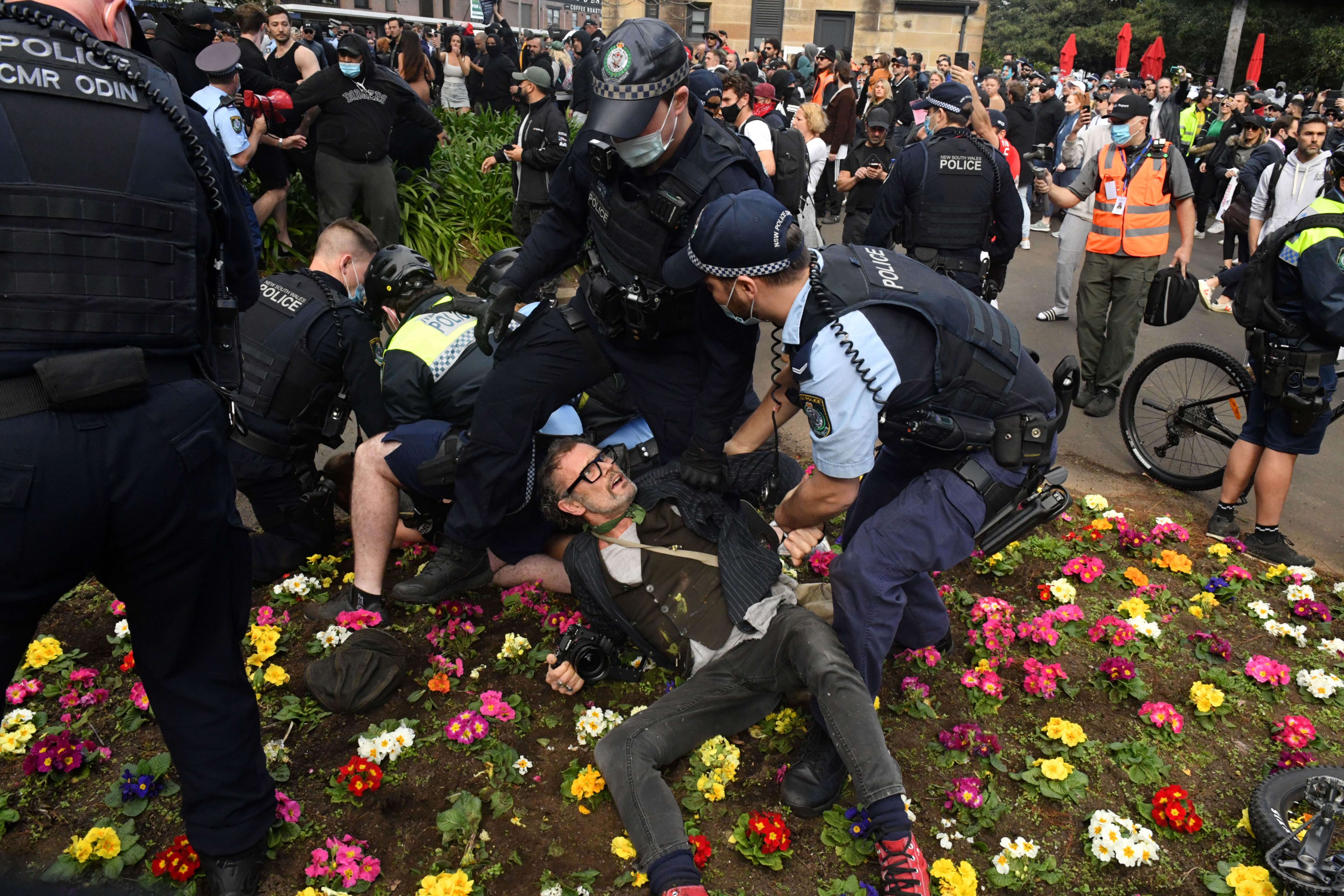 An anti-lockdown rally in Sydney as COVID-19 outbreaks affect Australia