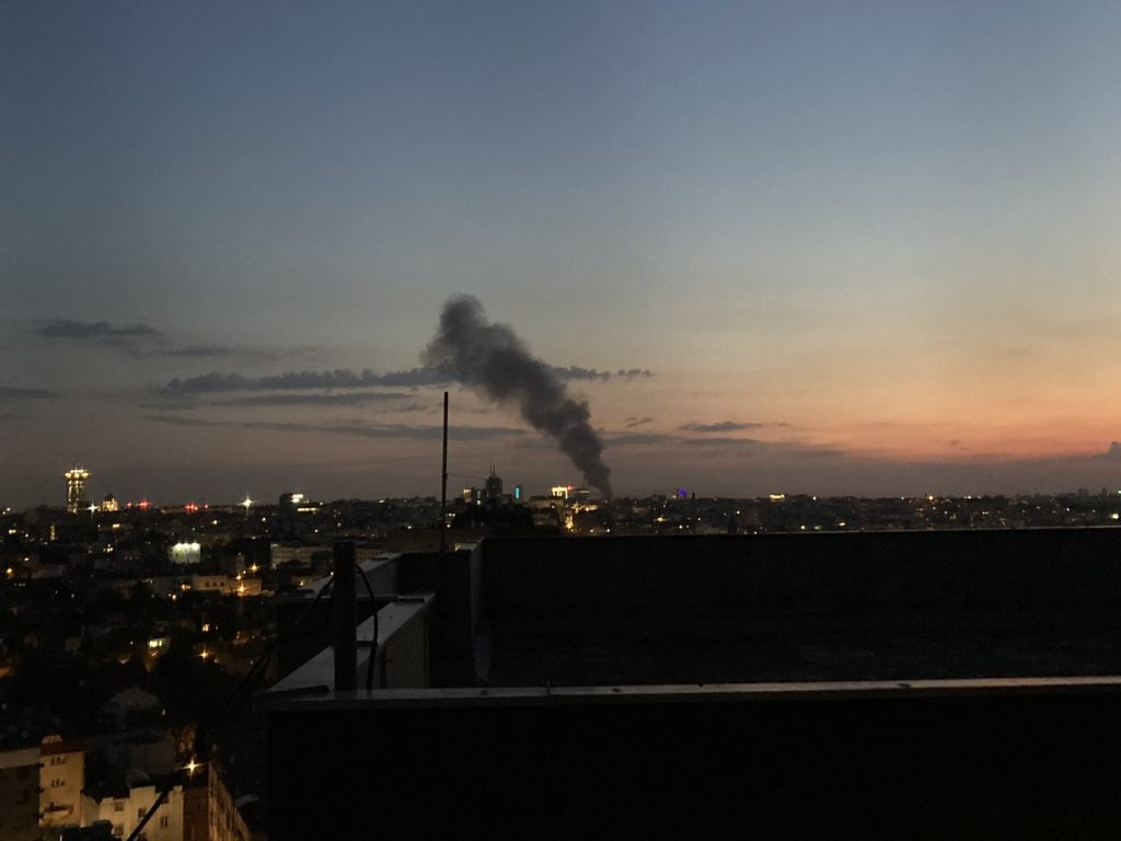 Novi Beograd, požar blok 37