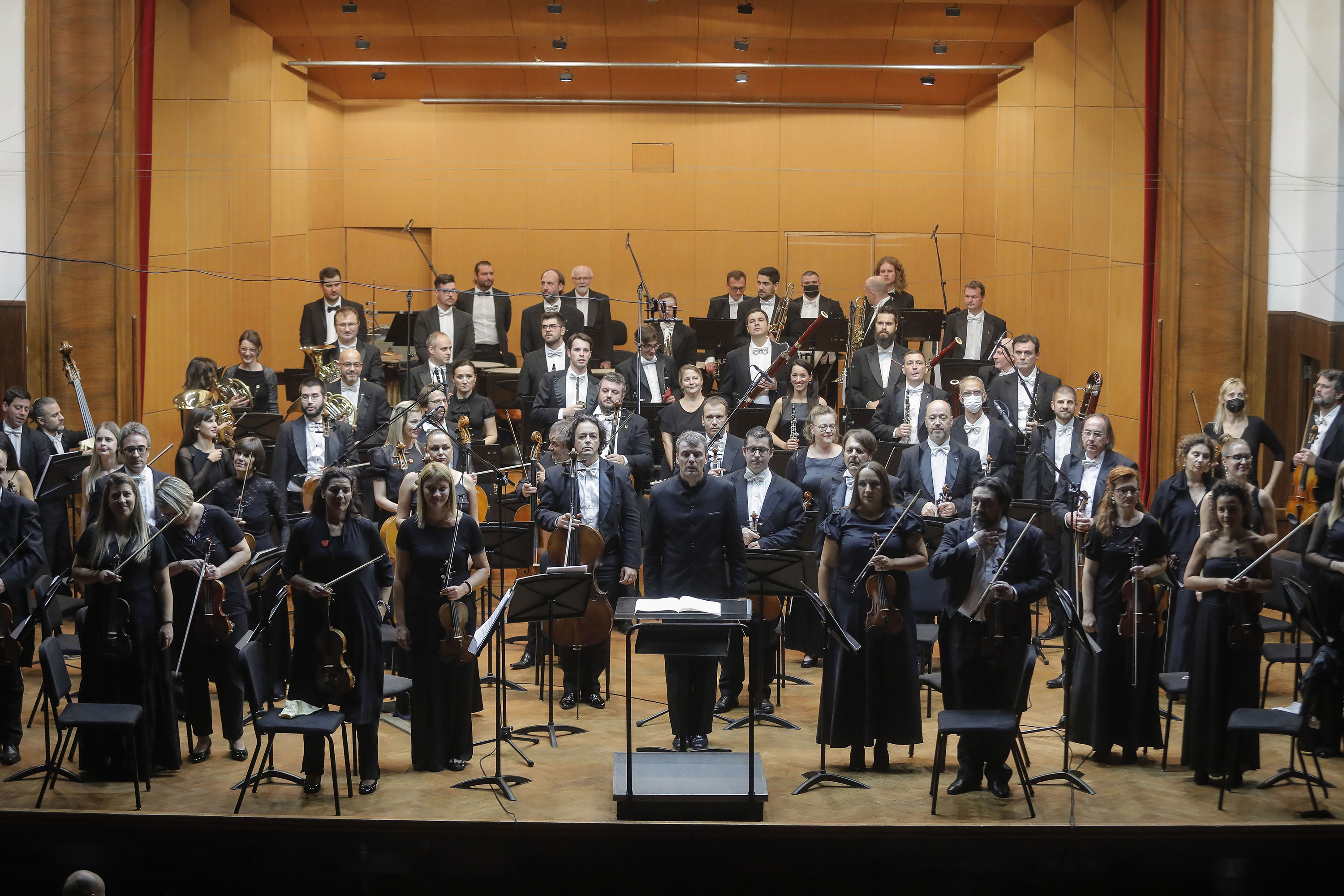 Beogradska filharmonija 1. 10. 2021. i maestro Gabrijel Felc, foto Marko Đoković (3)