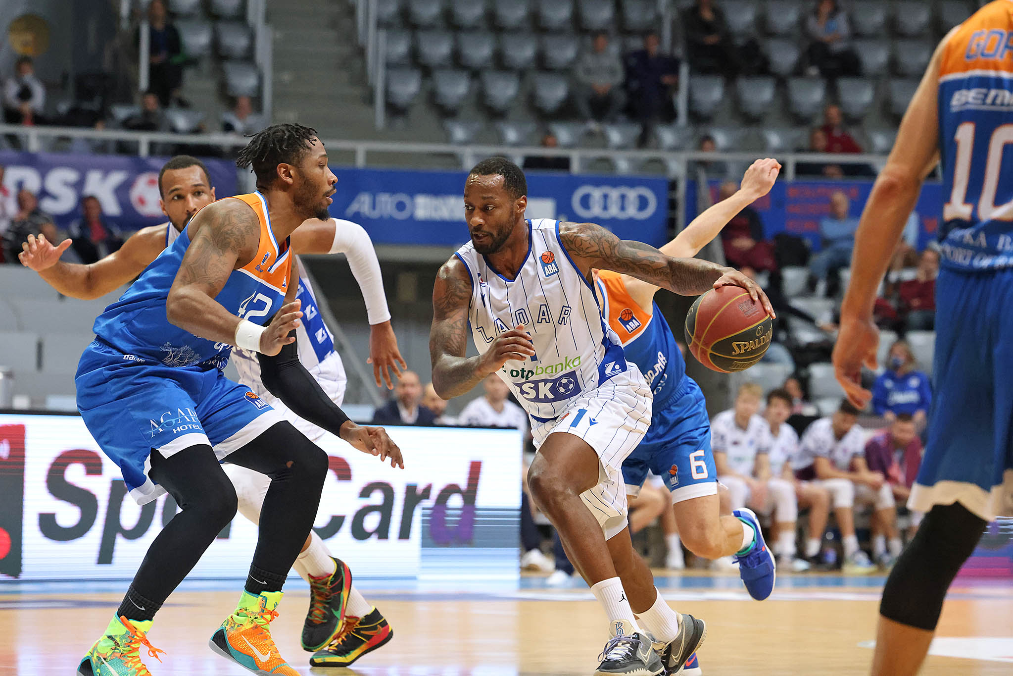 Zadar, 12.12.2021. - Utakmica 11. kola Admiral Bet ABA Lige između KK Zadar - KK Mornar -Barsko zlato. Foto KK Zadar/ Zvonko KUCELIN