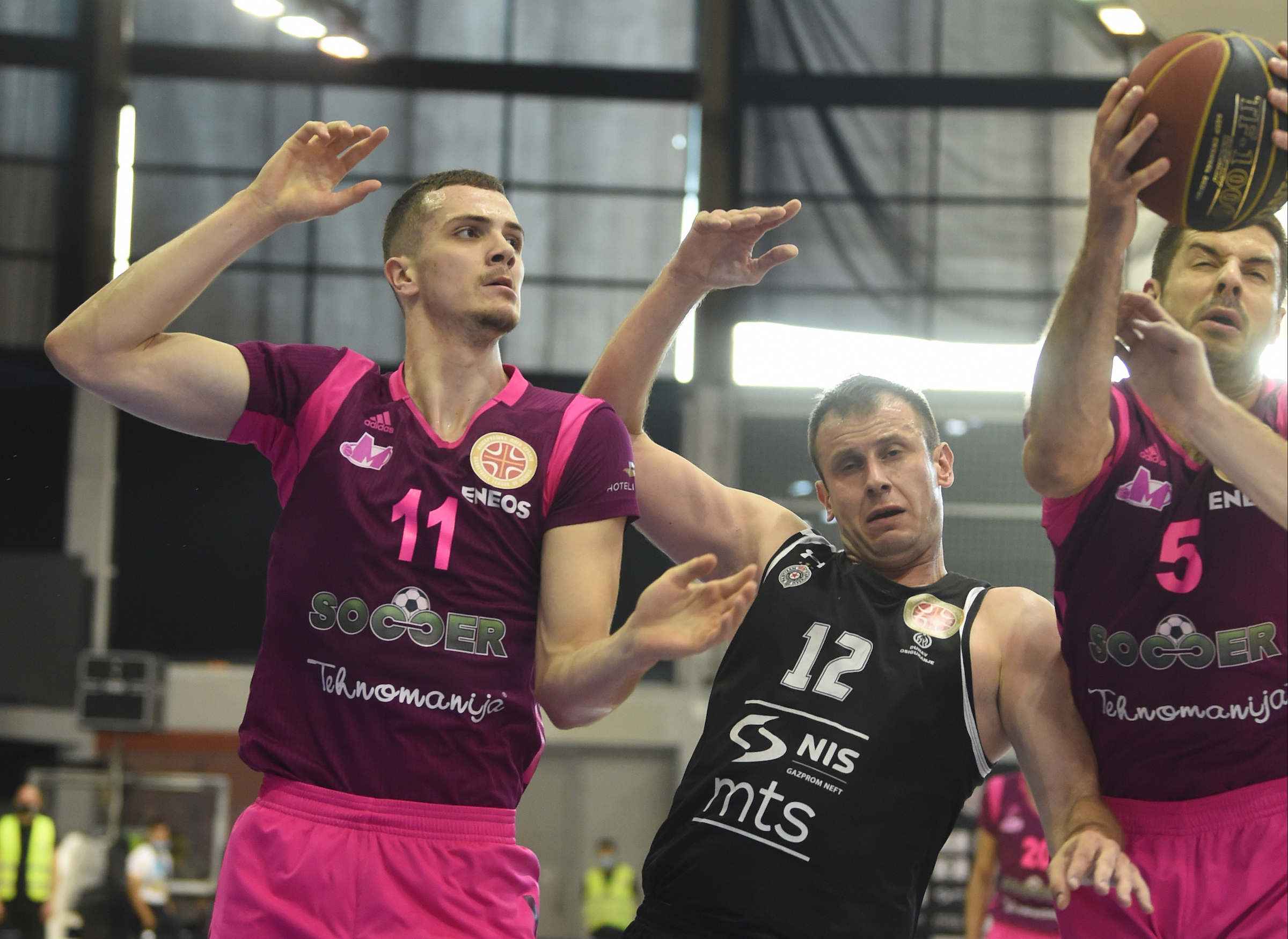 Beograd 03.06.2021. Marko Simonovic Novica Velickovic Milenko Tepic, Kosarka Partizan Mega. druga utakmica polufinala plej ofa za prvaka srbije u kosarci. foto STARSPORT