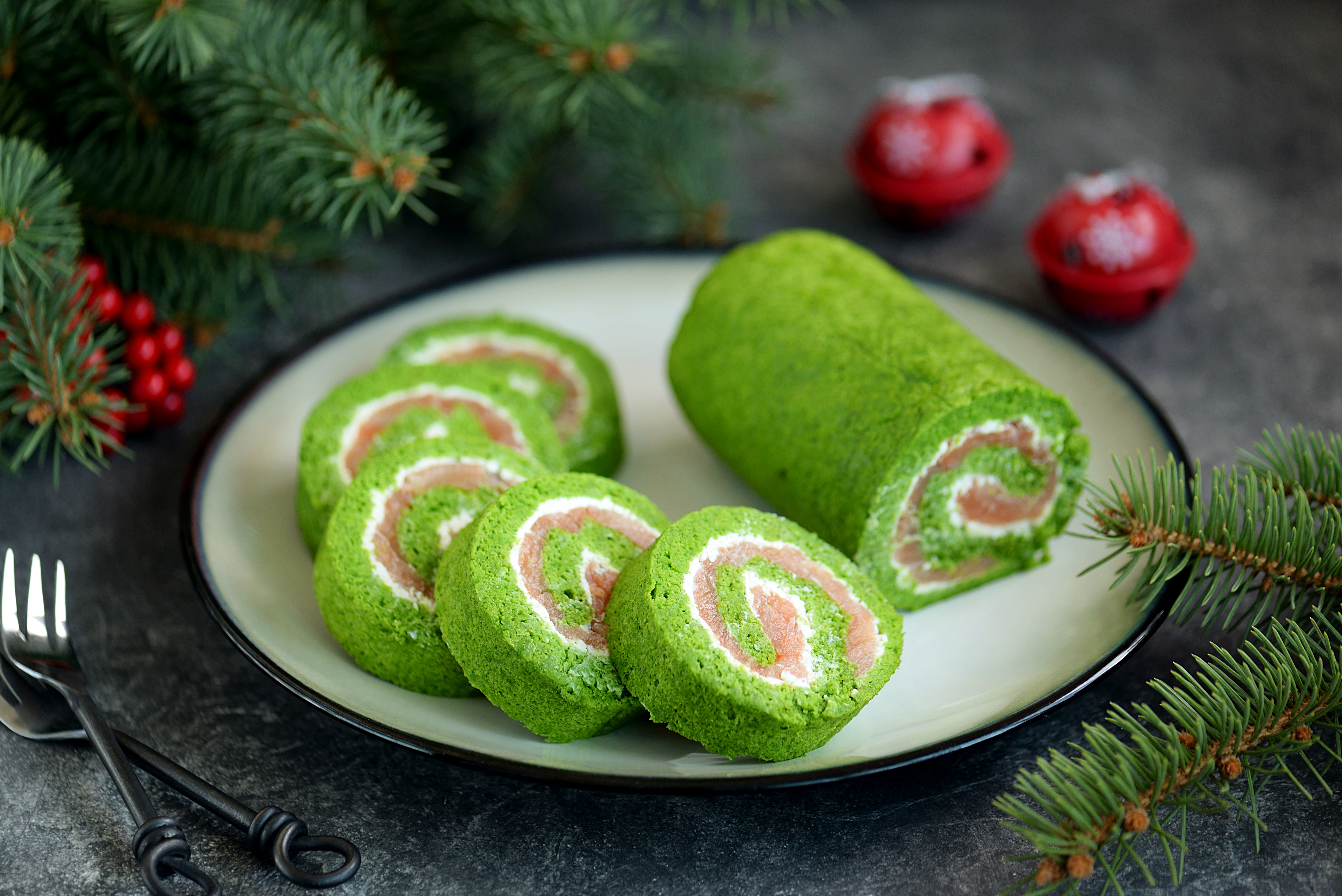 23.12. (a) Rolat od lososa i spanaca, Novogodišnja trpeza, majstor amater, recept dana