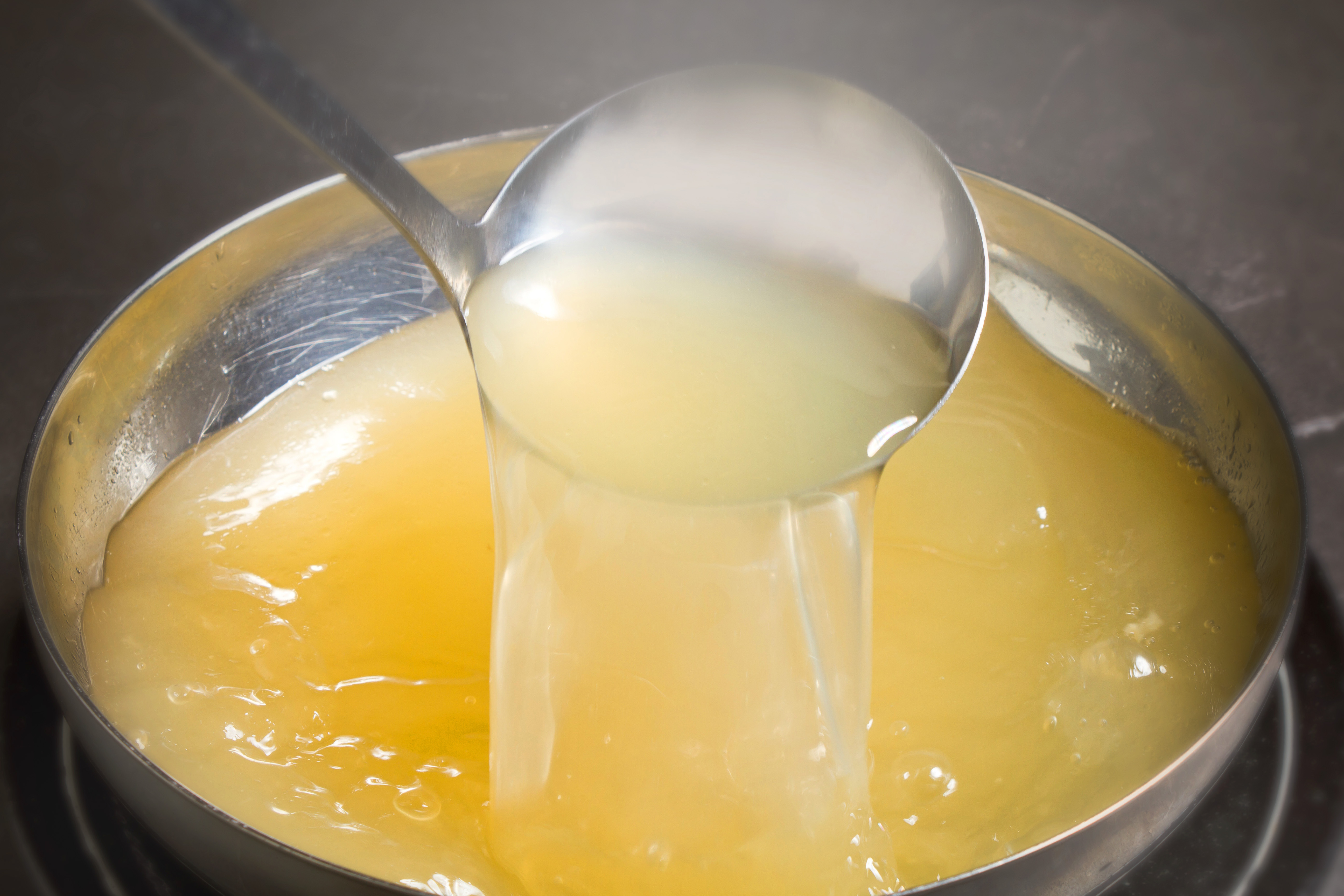 16.11. (a) Povrtni temeljac stock-photo-bouillon-de-volaille-soup-268857284 Majstor amater