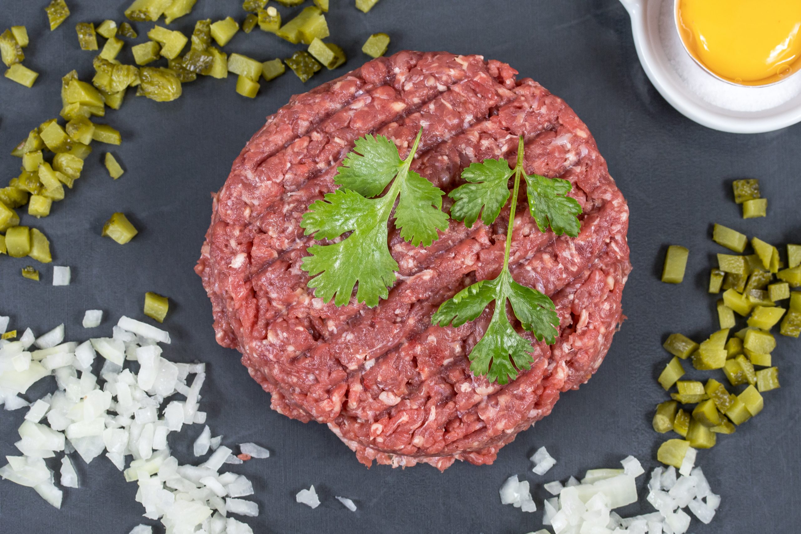 28.8. (b) Tartar biftek. Majstor amater, recept dana Foto: Shutterstock
recepti od 23-29.08.2021.