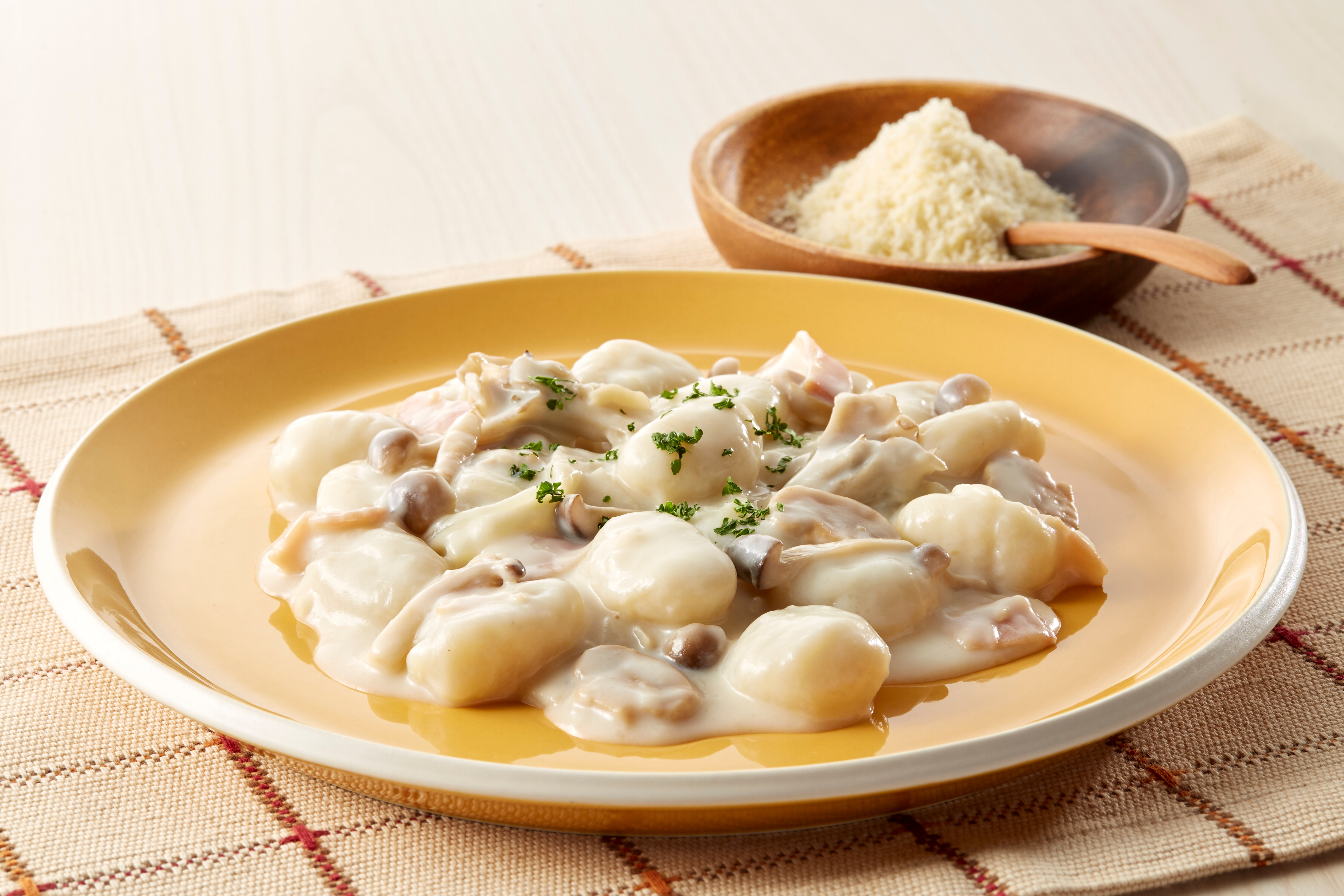 Gnocchi,With,Mushroom,And,Bacon,Cream,Sauce