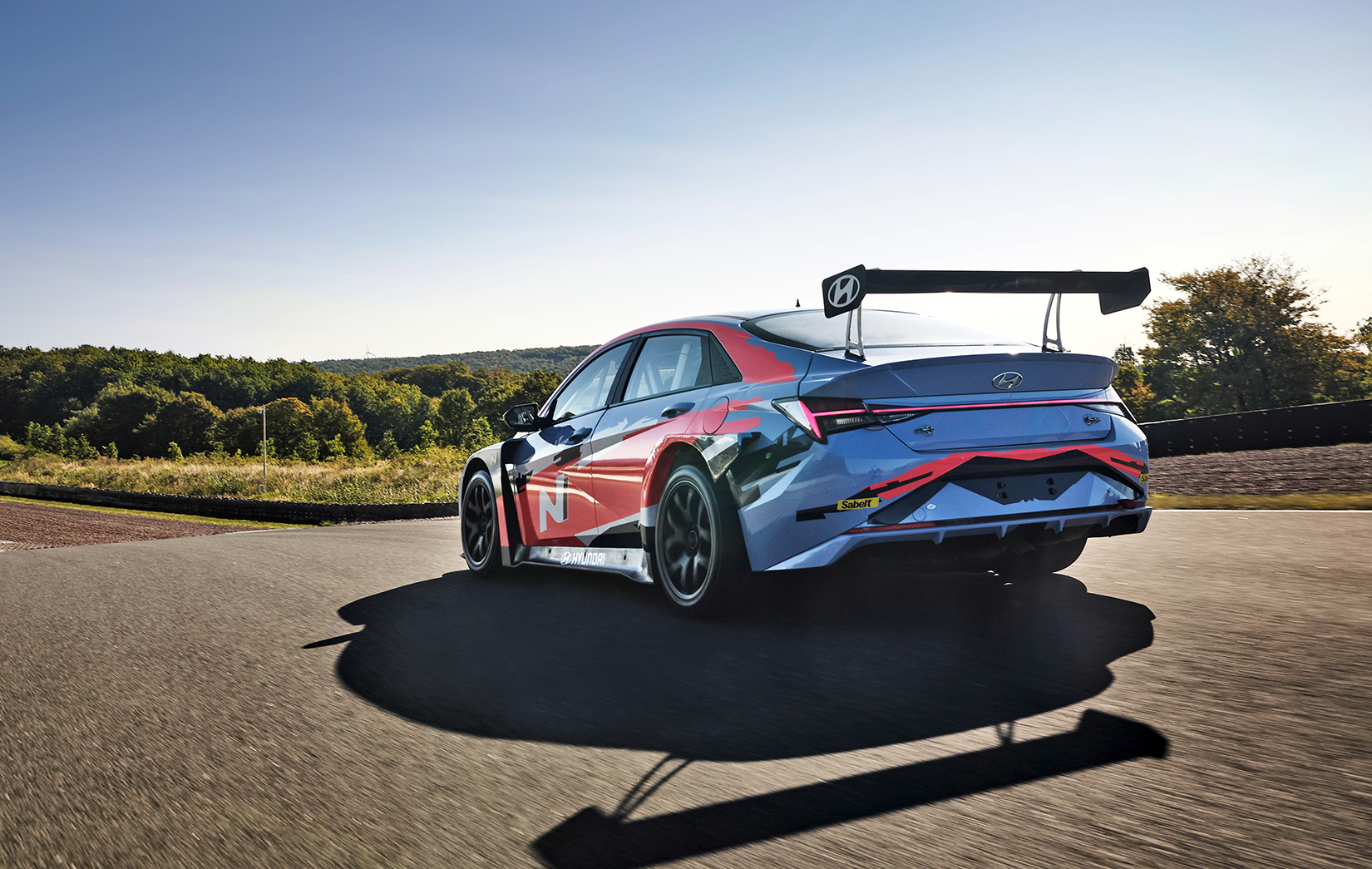 Large-43299-HyundaiMotorsportCustomerRacingExpandsTCRRangewithElantraNTCR