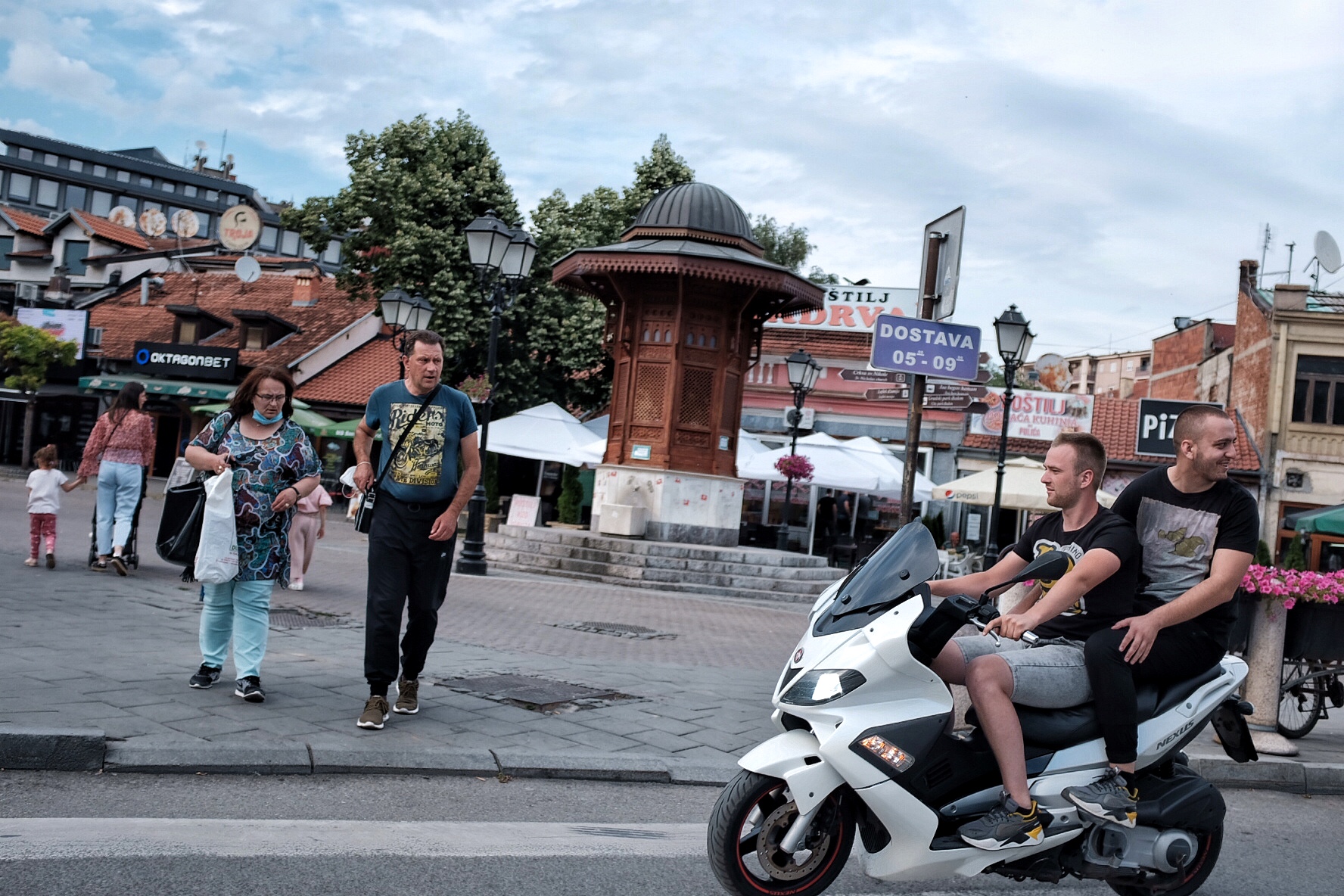 A71C0E31-4B80-4F1D-9133-ED4E86DEB200-5196-000002E796118C97